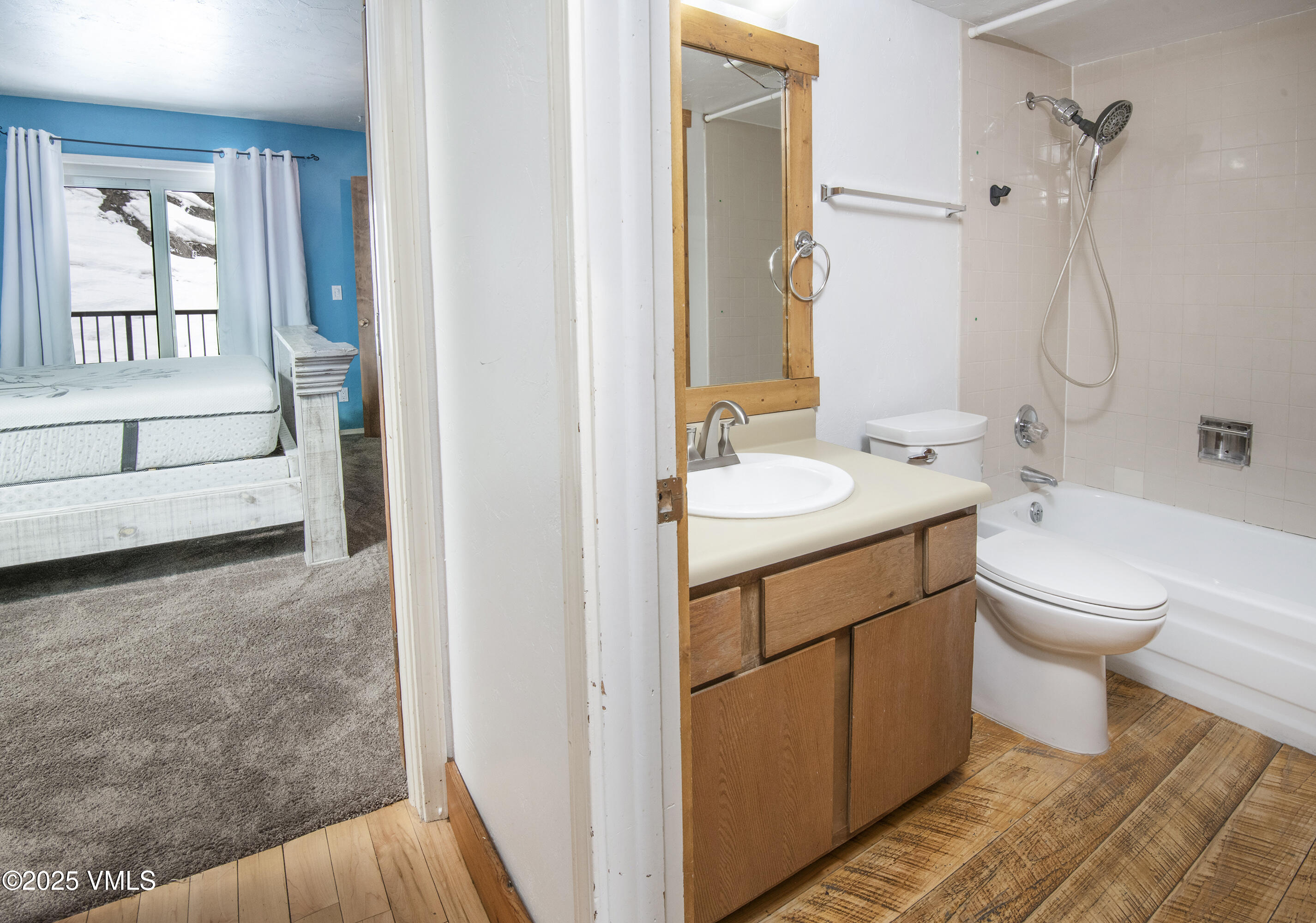 038596 Hwy 6, E302 Property Photo 14