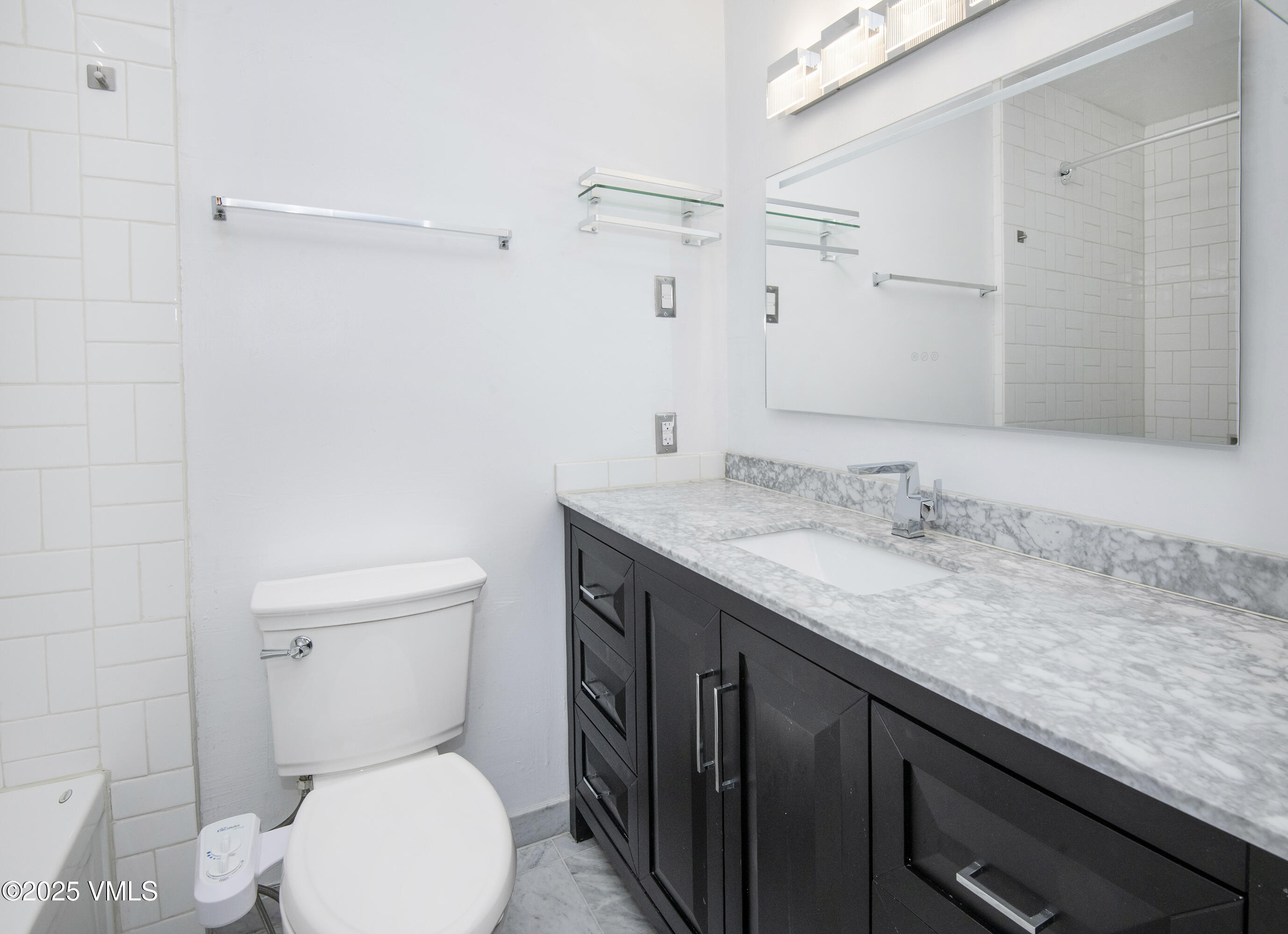 038596 Hwy 6, E302 Property Photo 19
