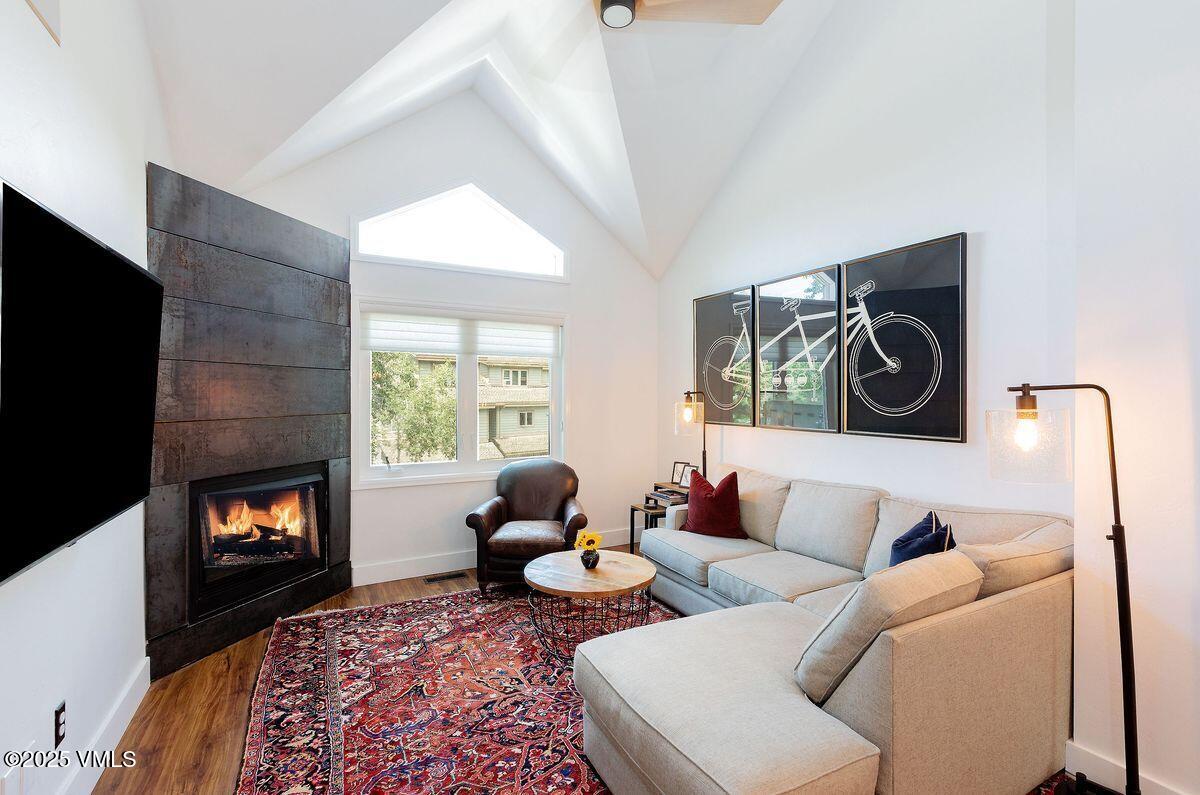 83 Arlington Place, A2 Property Photo 2