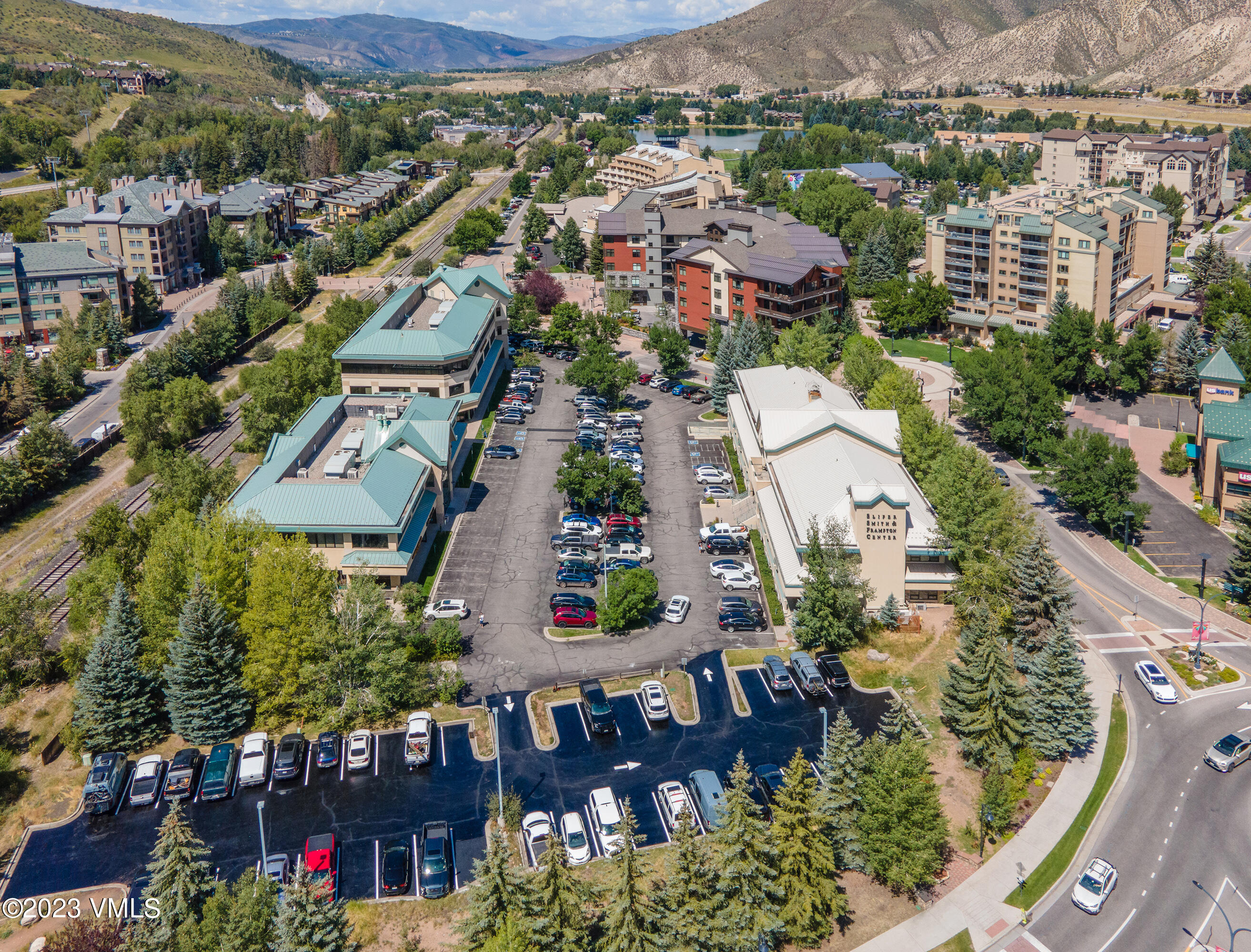 90 Benchmark Road, 102 And 103 Property Photo 24