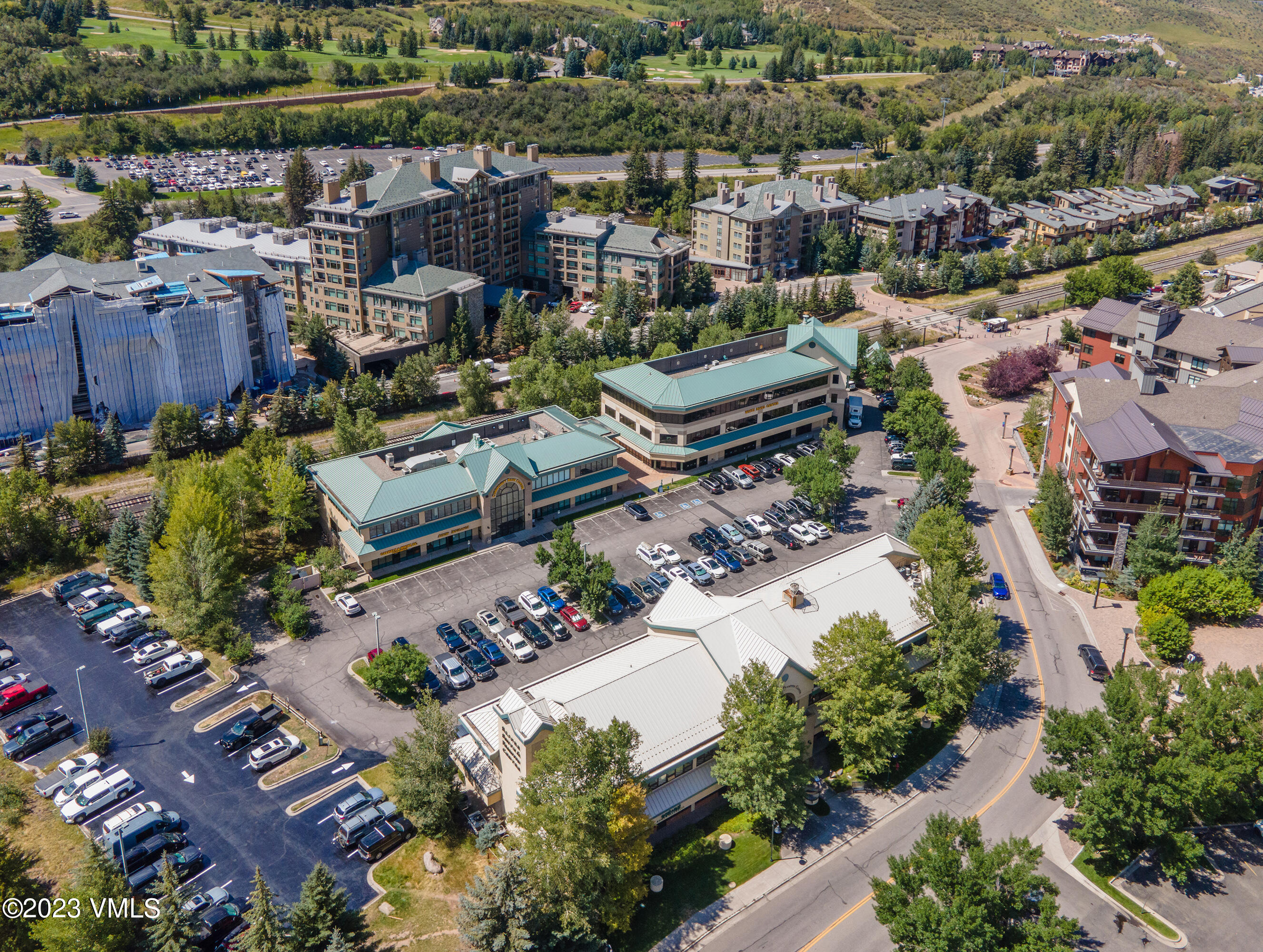90 Benchmark Road, 102 And 103 Property Photo 25