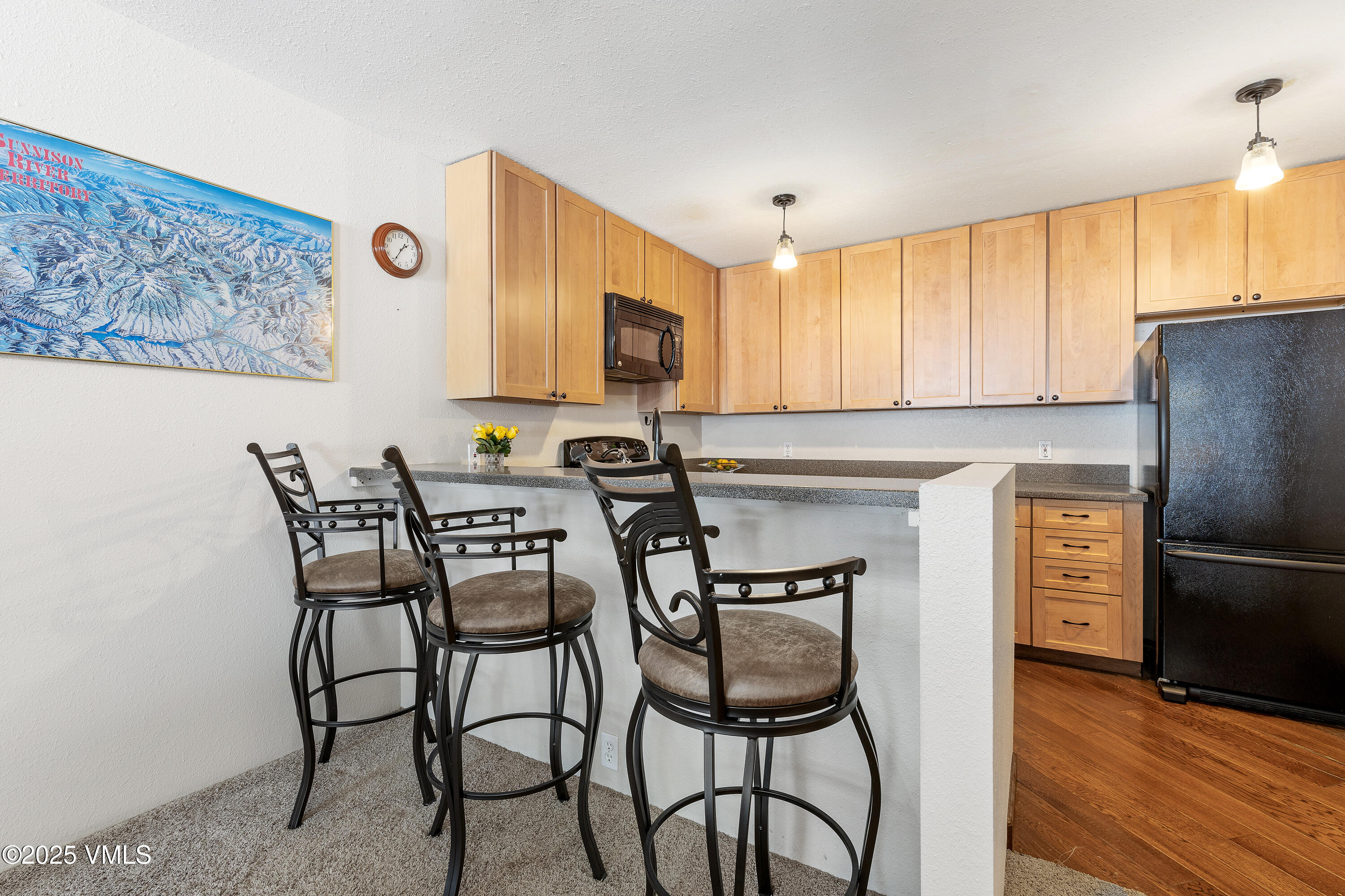 3931 Bighorn, 5-e Property Photo 9
