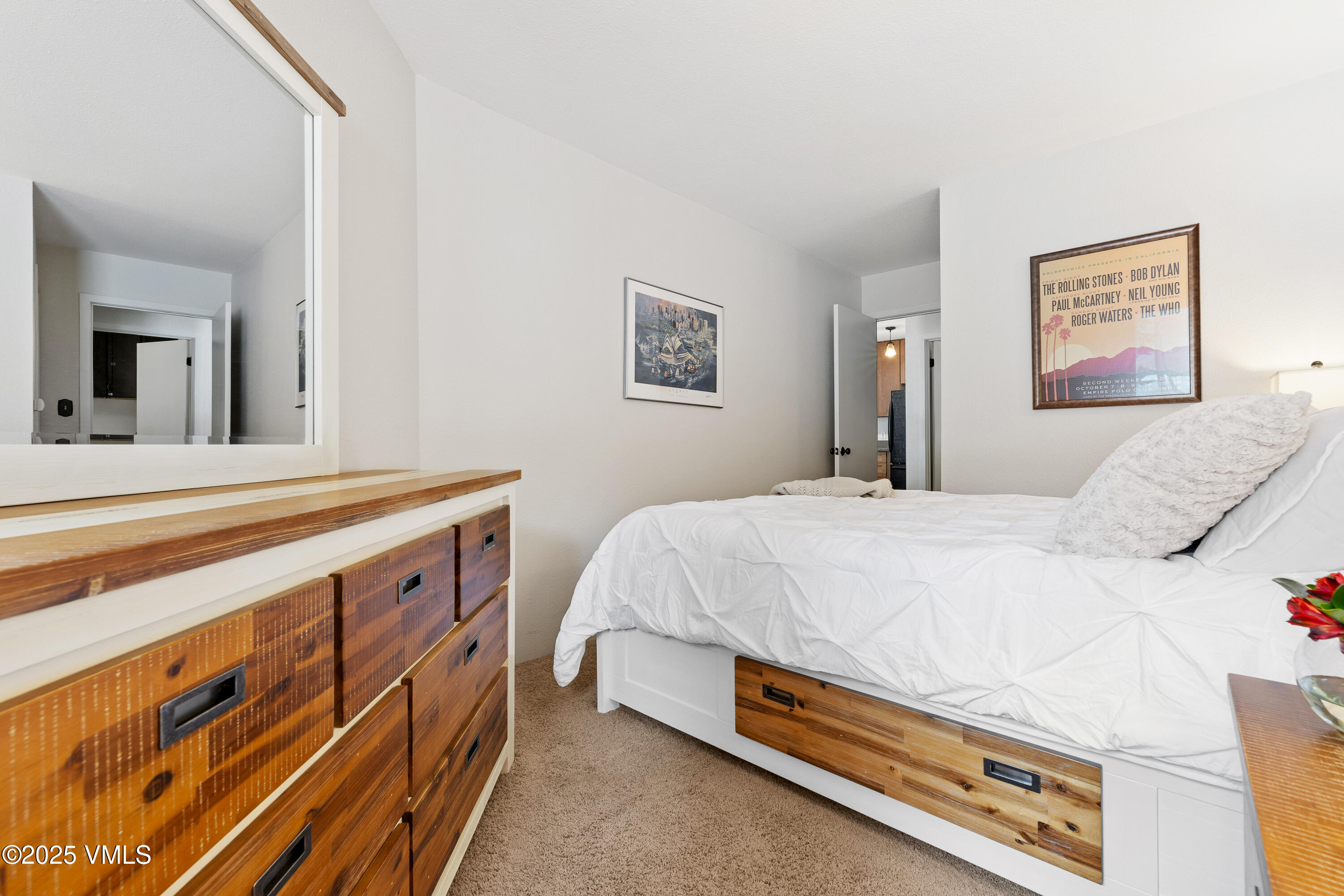 3931 Bighorn, 5-e Property Photo 14