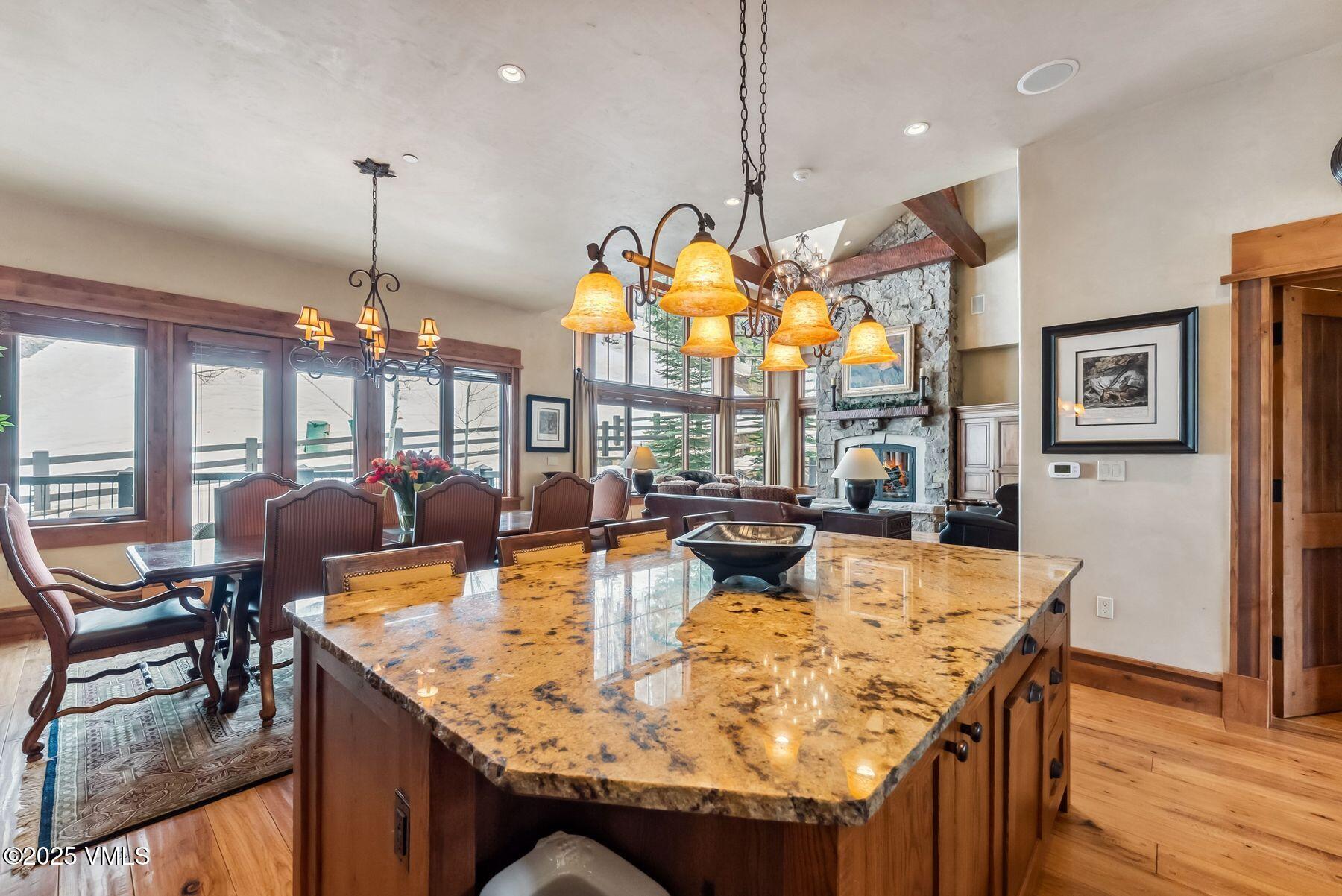 102 Village Walk Property Photo 8