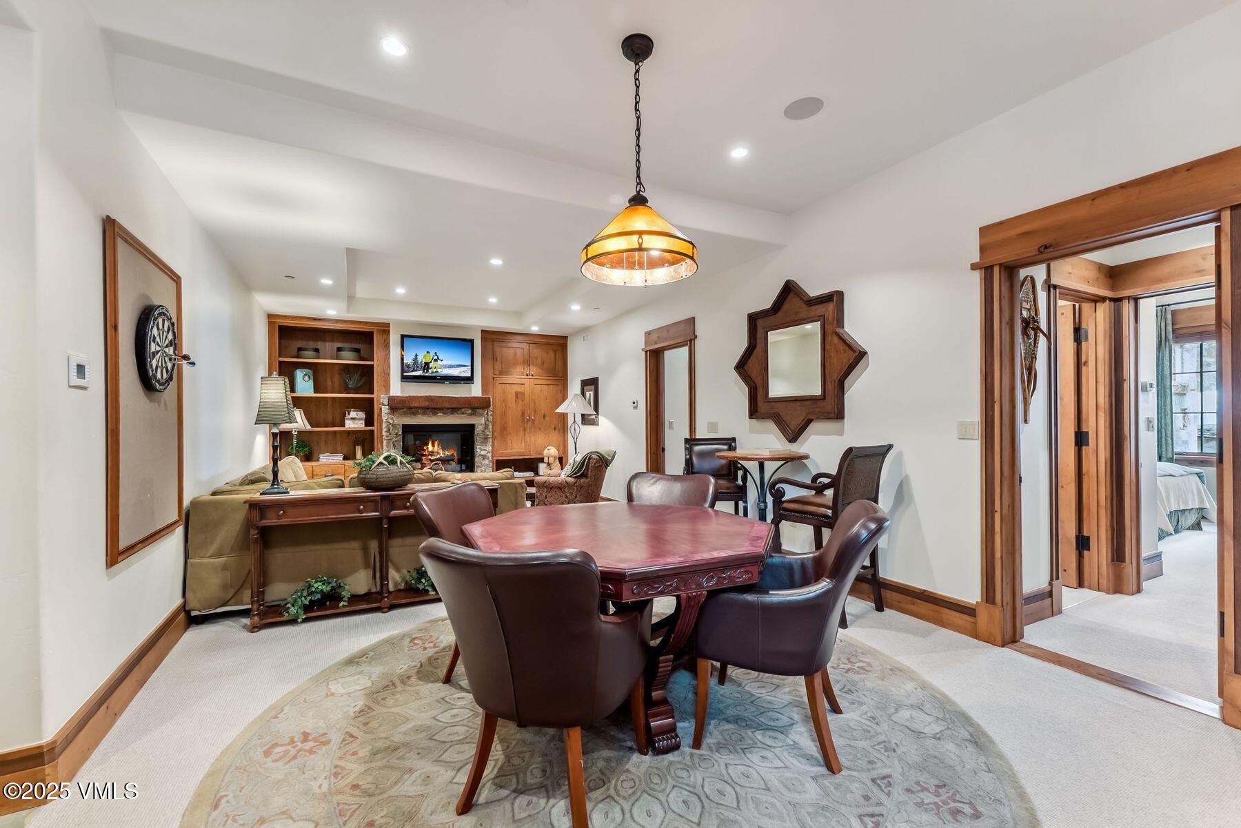 102 Village Walk Property Photo 33