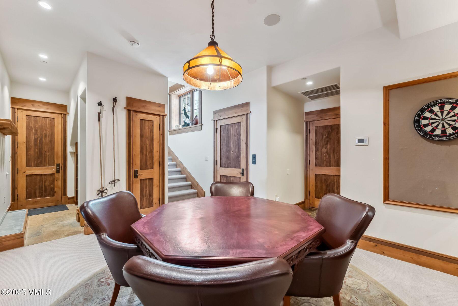 102 Village Walk Property Photo 37