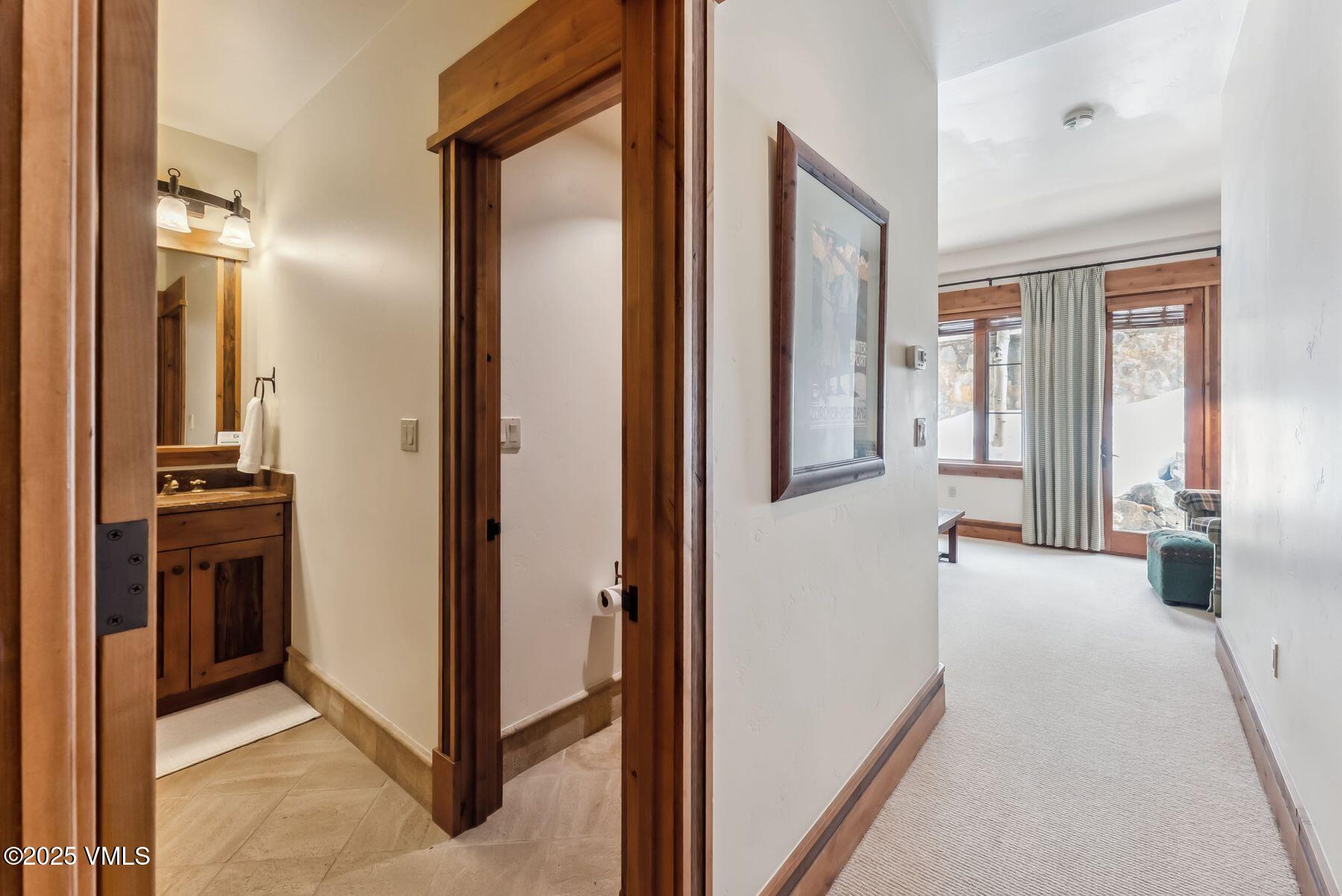 102 Village Walk Property Photo 39