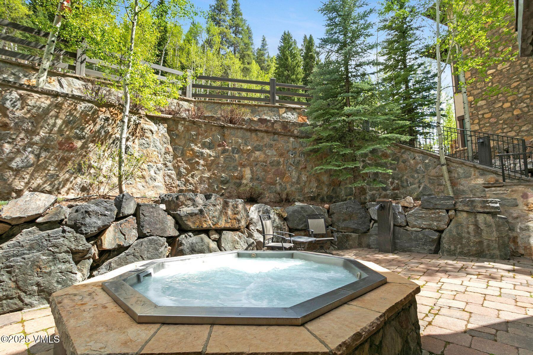 102 Village Walk Property Photo 78