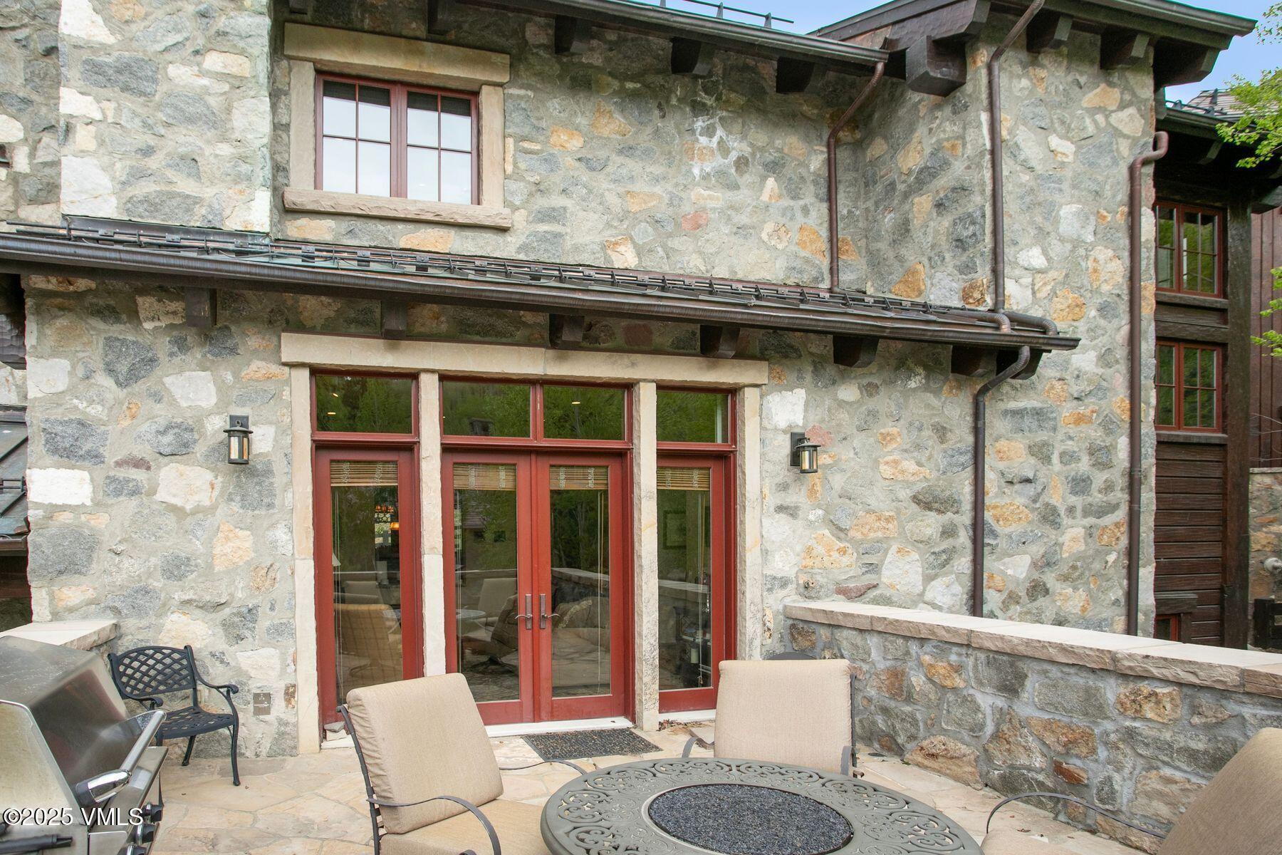 102 Village Walk Property Photo 80