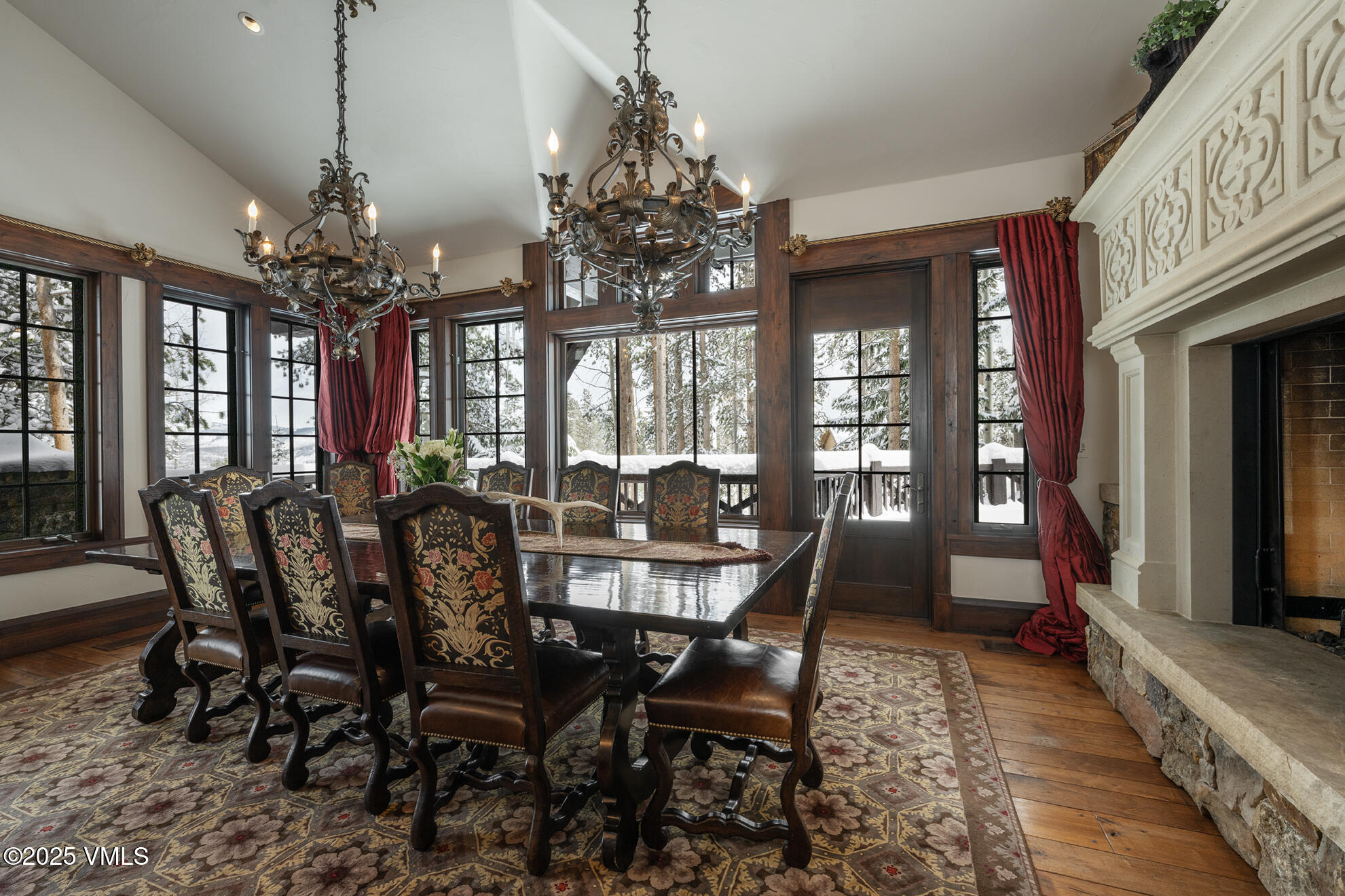 3712 Daybreak Ridge Property Photo 10