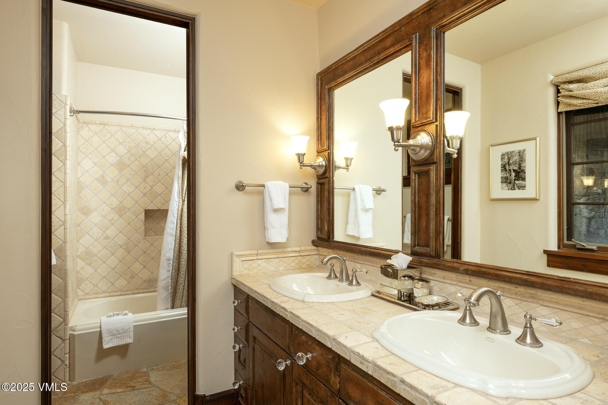 3712 Daybreak Ridge Property Photo 33