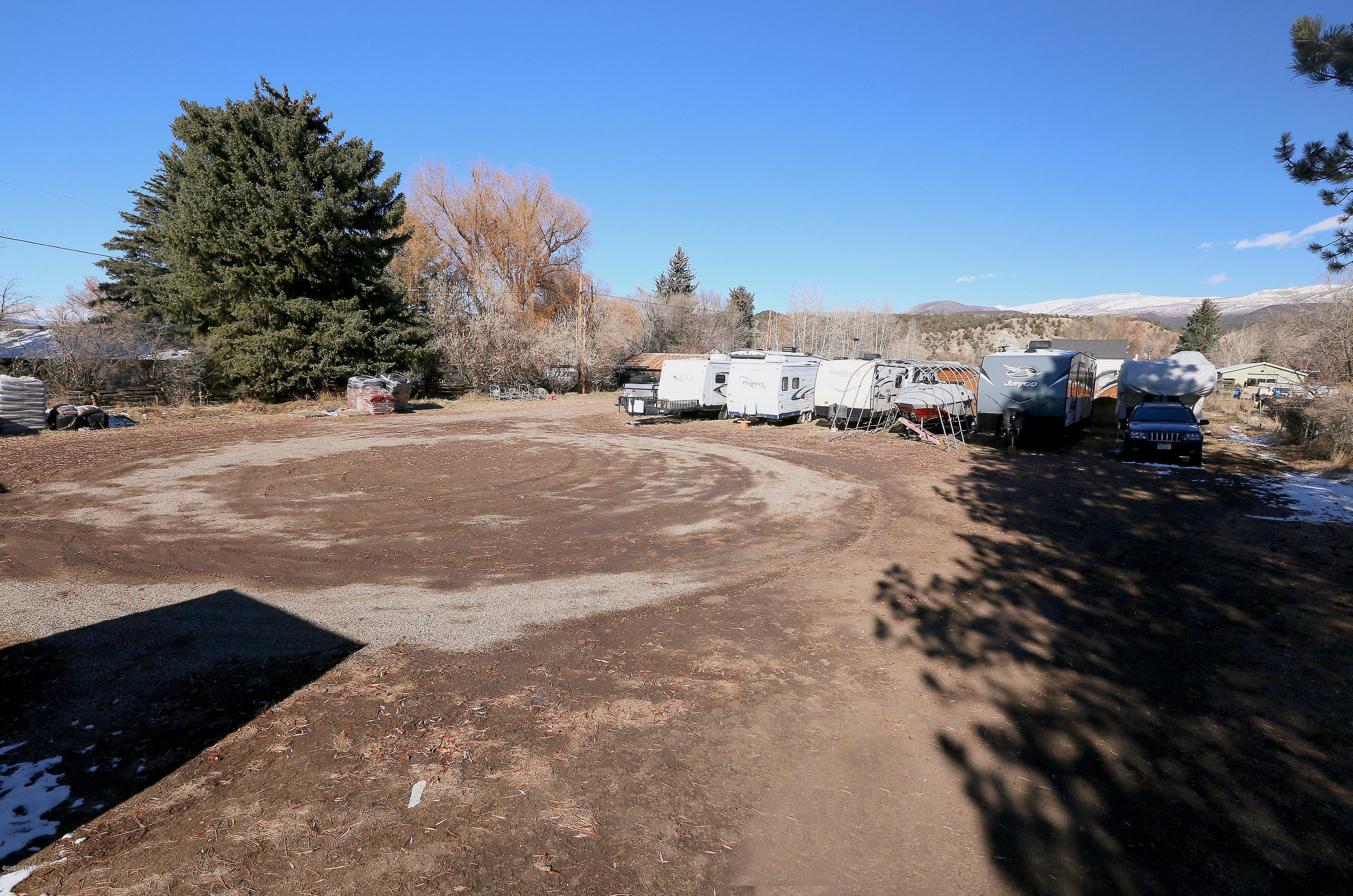 546 Grand Avenue Property Photo 21