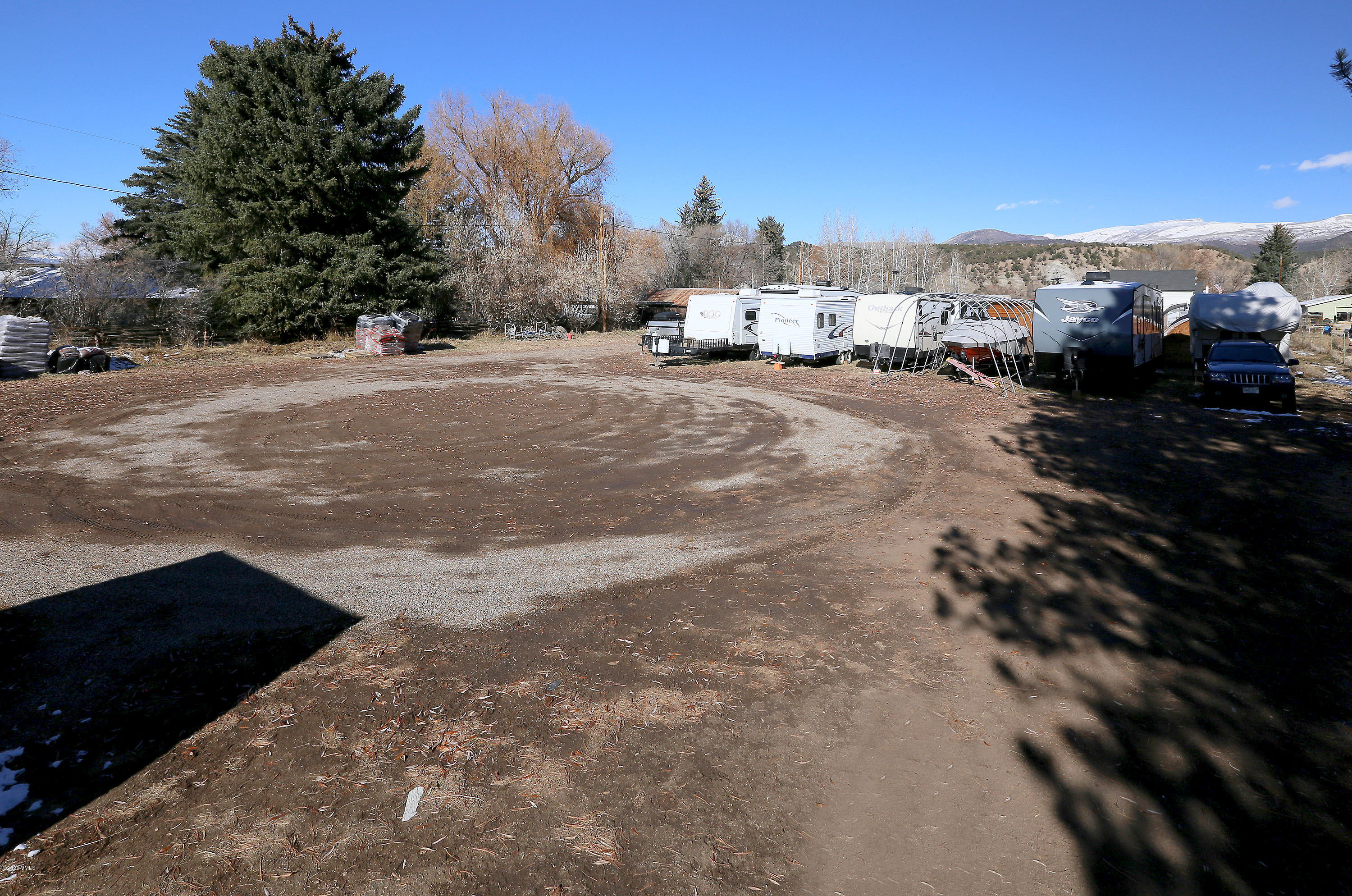 546 Grand Avenue Property Photo 24