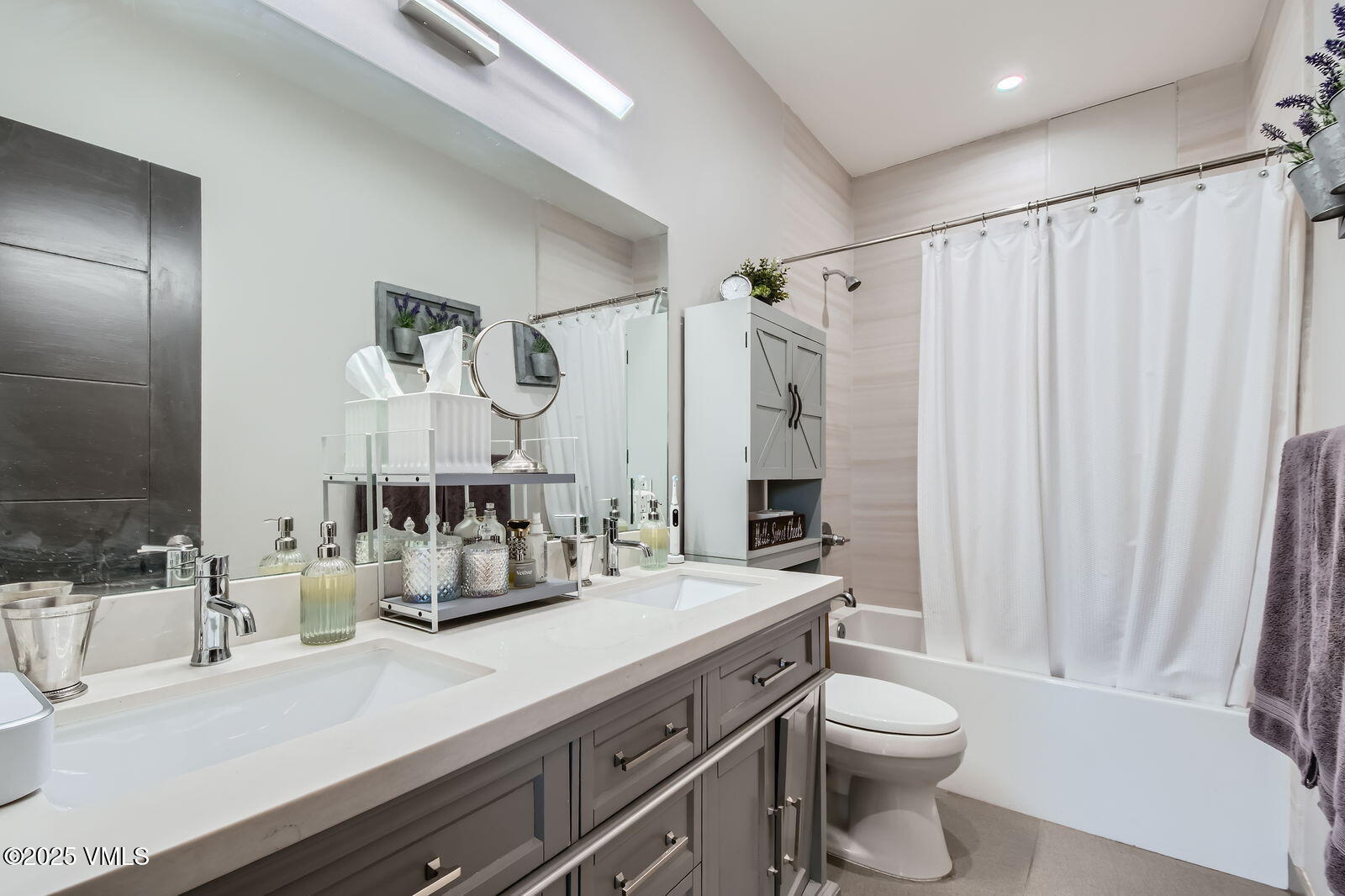 116 Thresher Court Property Photo 49