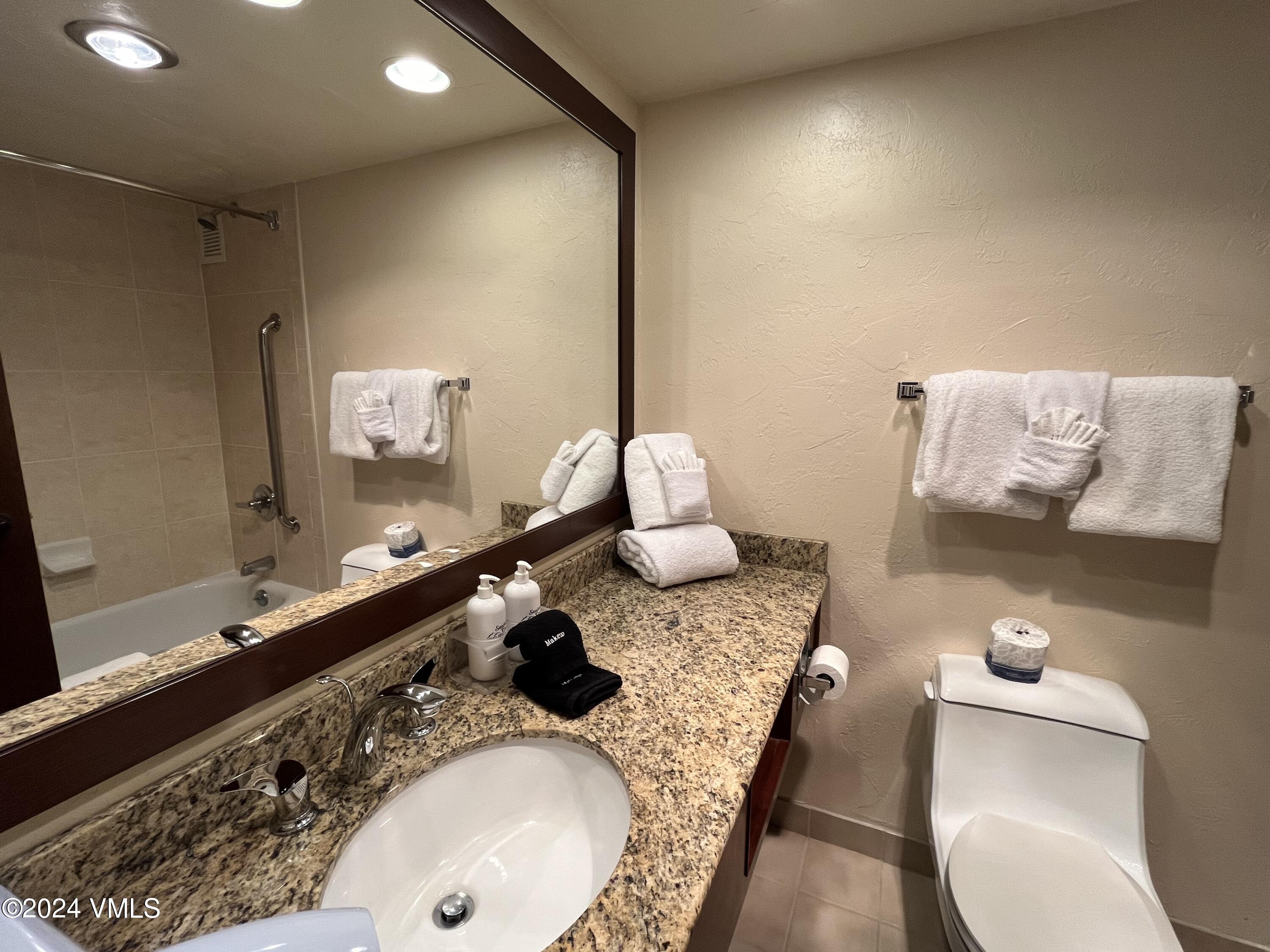 1020 Vail View Drive, 1405-31 Property Photo 6