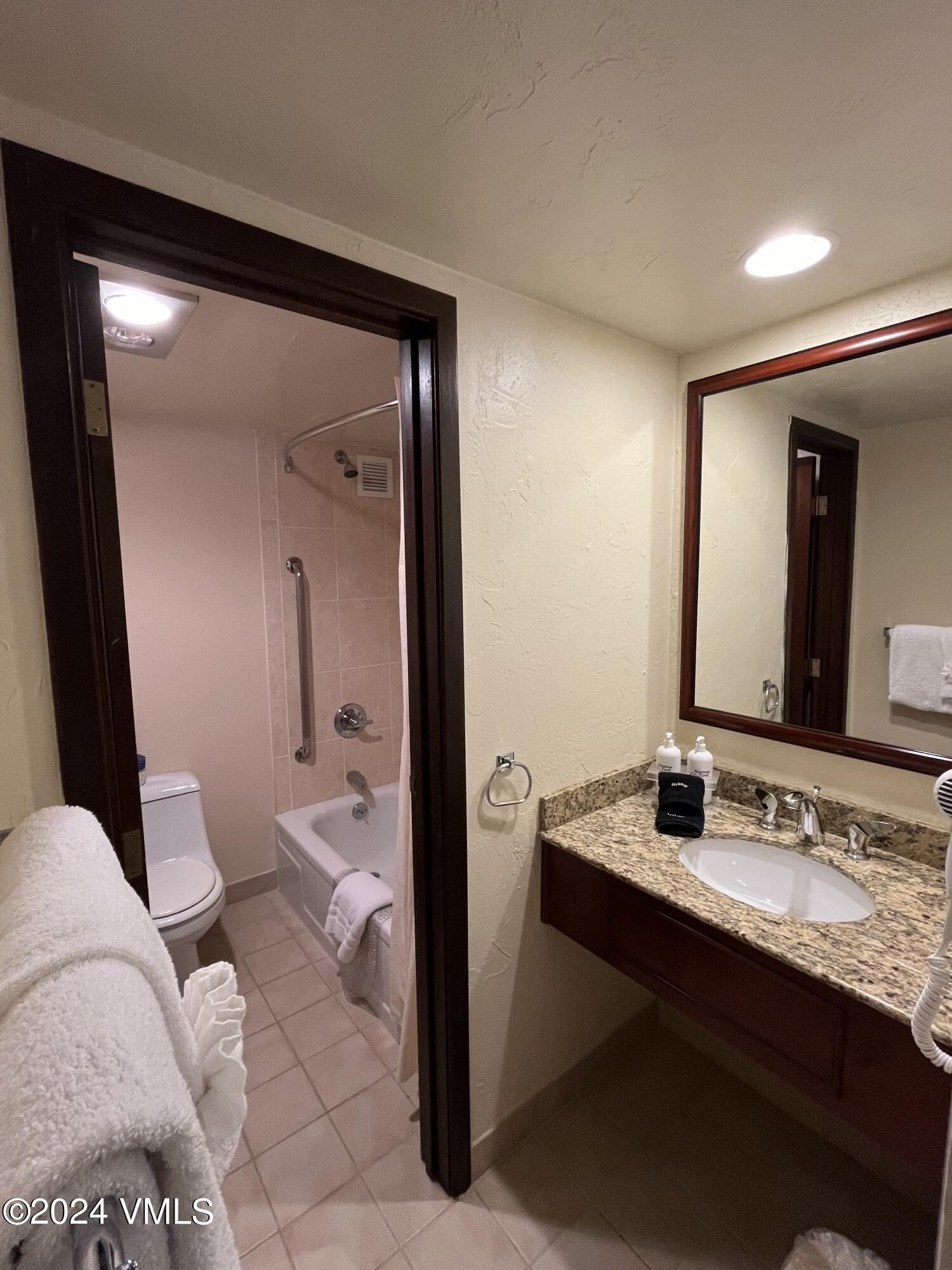 1020 Vail View Drive, 1405-31 Property Photo 9