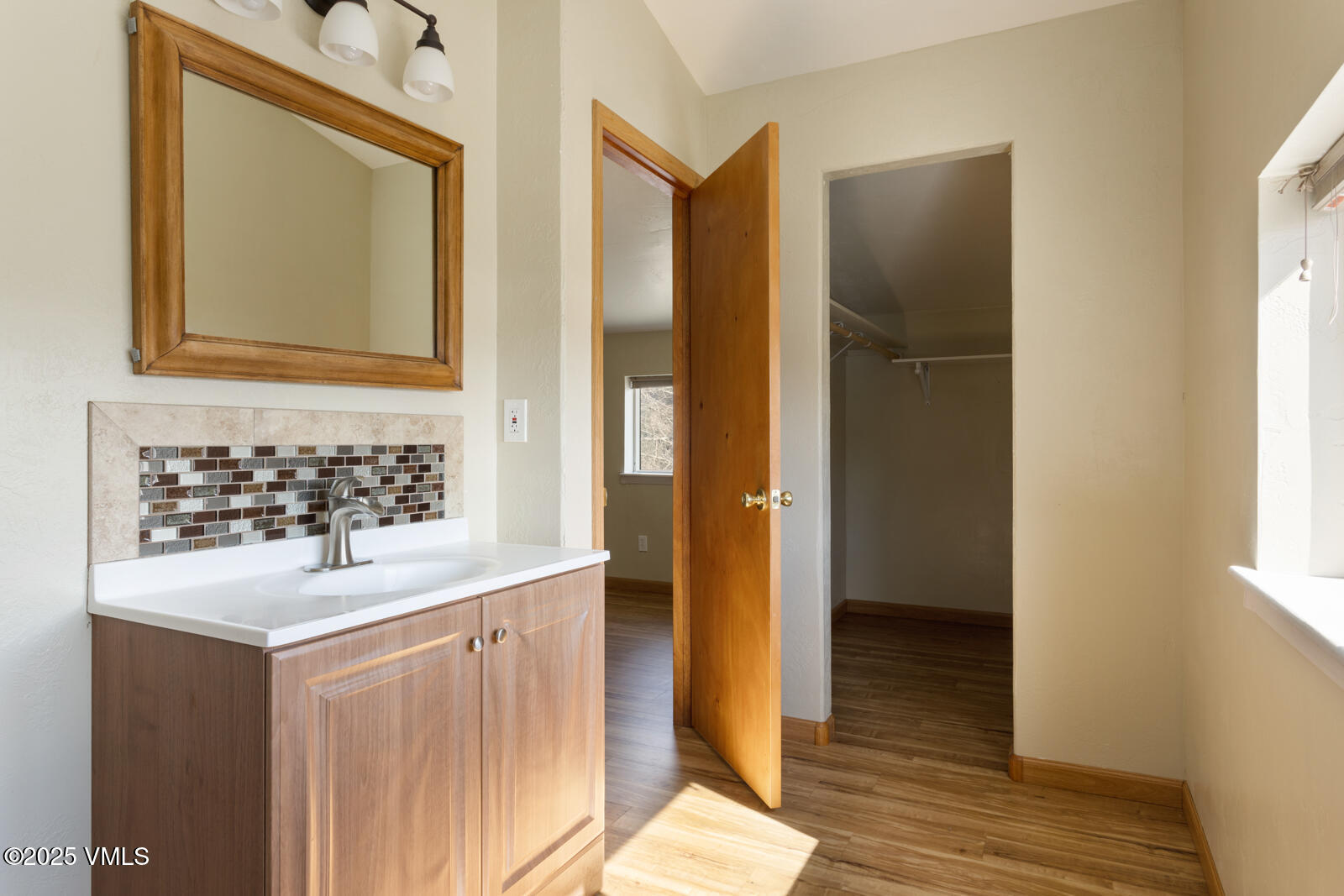 245 Marmot Lane, 6 Property Photo 11