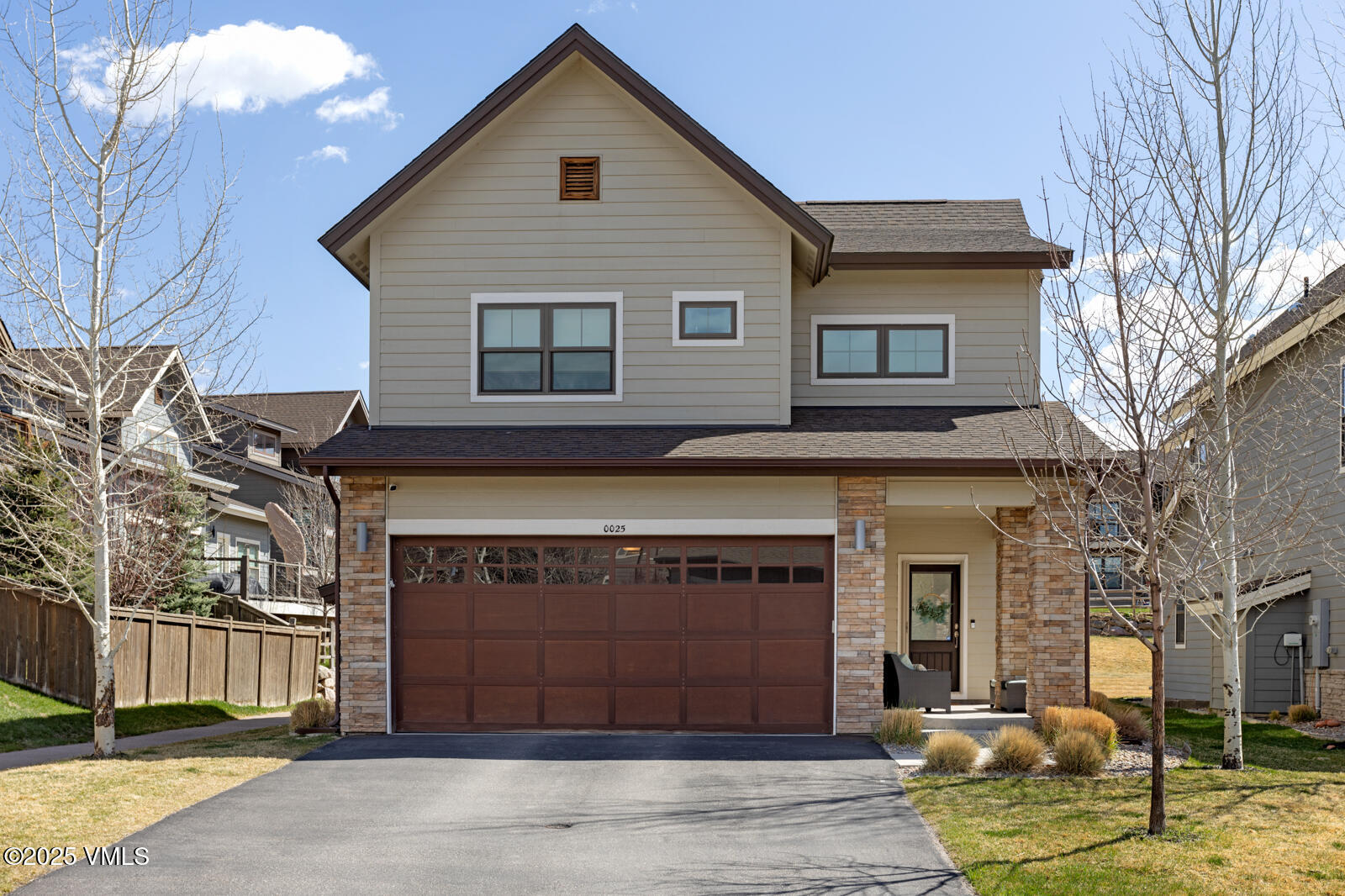 25 Soleil Circle Property Photo 1