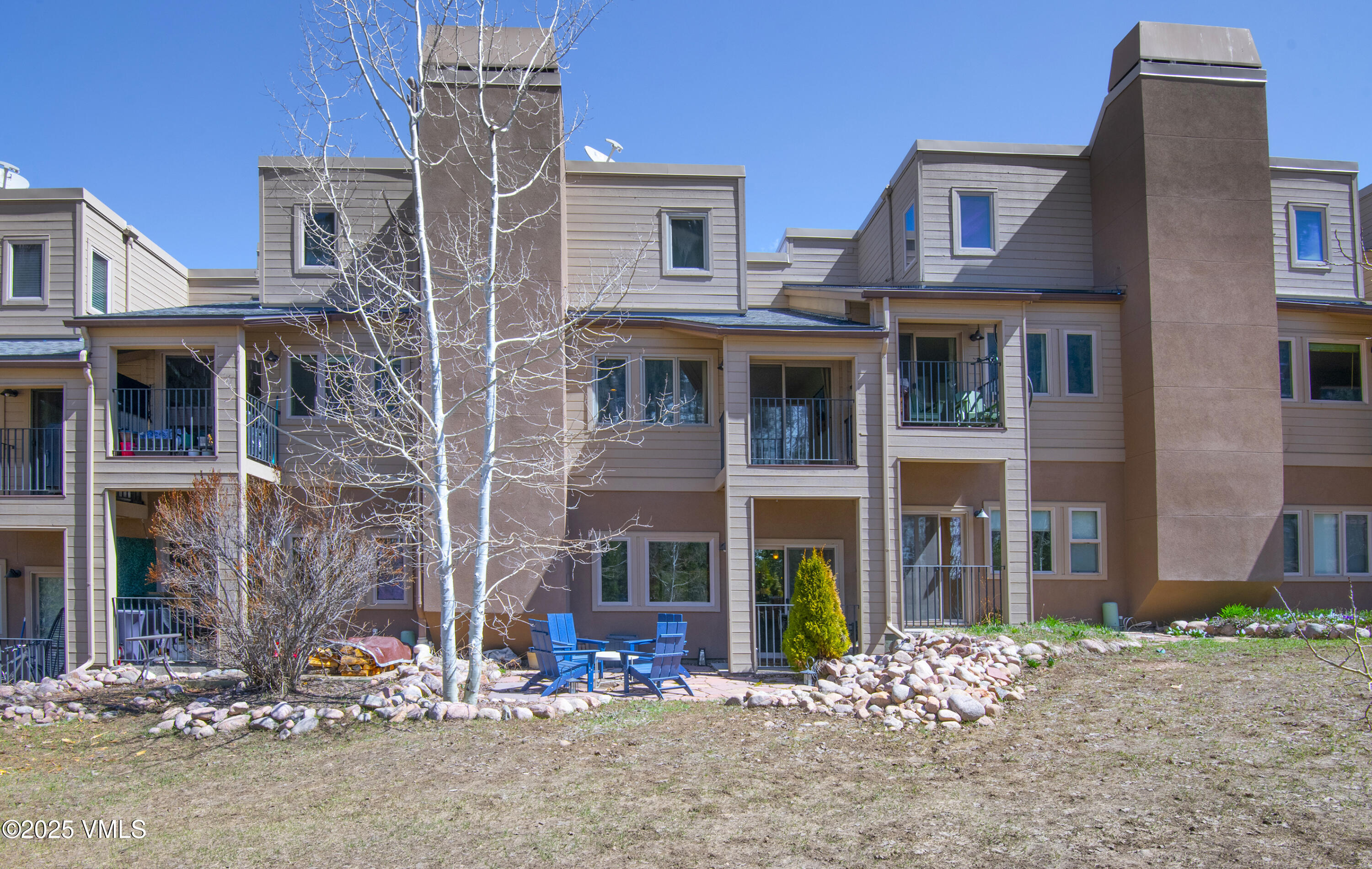 4192 Spruce Way, 109-a Property Photo 19