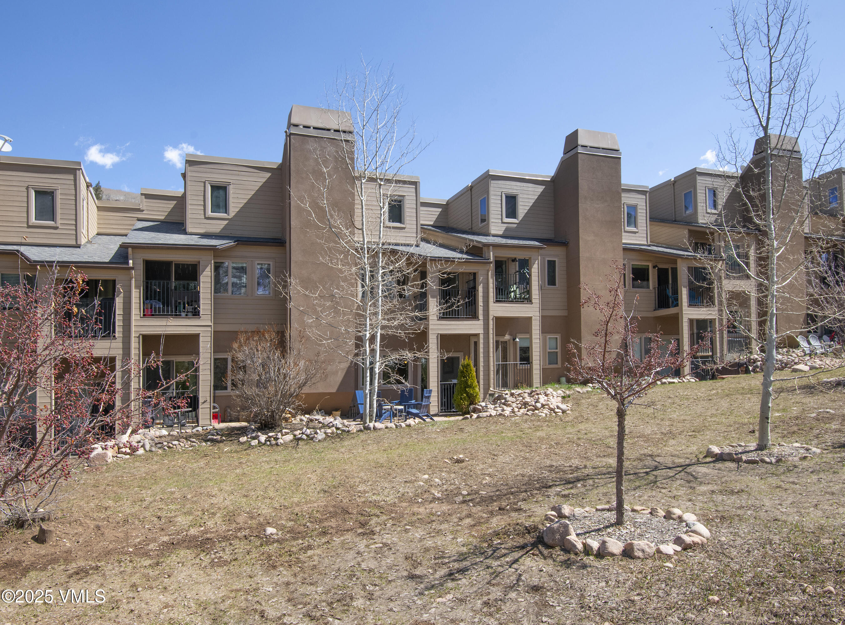 4192 Spruce Way, 109-a Property Photo 27