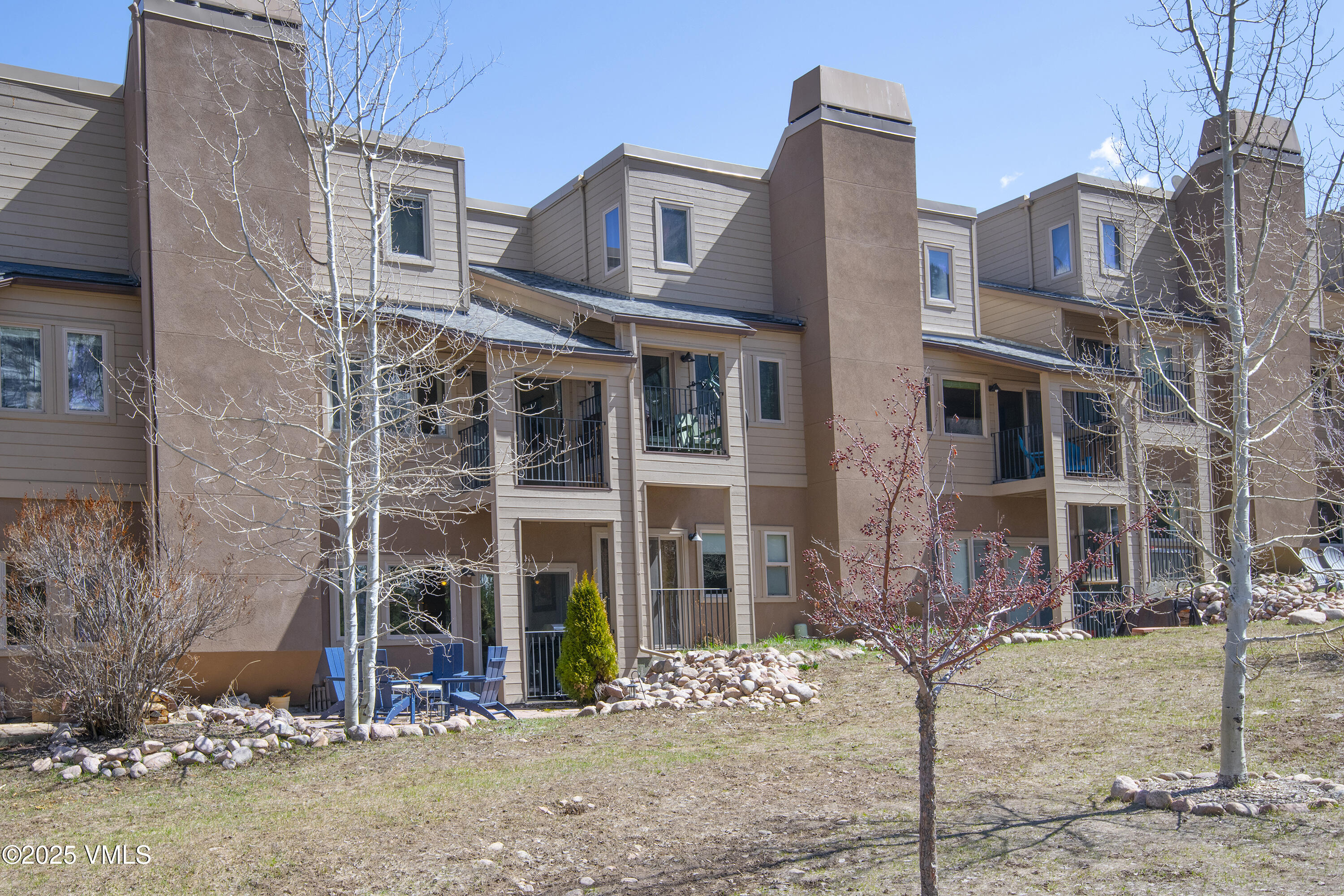 4192 Spruce Way, 109-a Property Photo 28