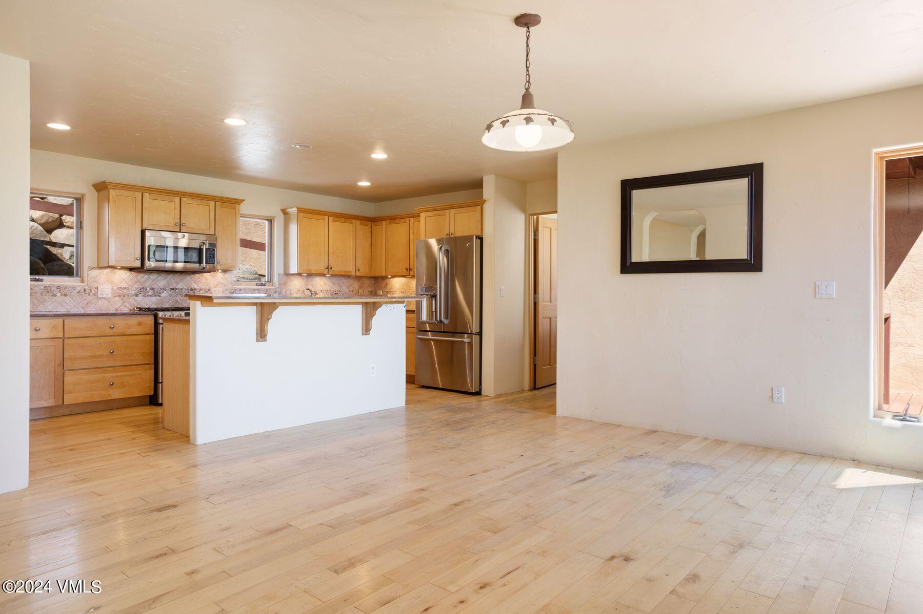 4765 Wildridge Road Property Photo 9