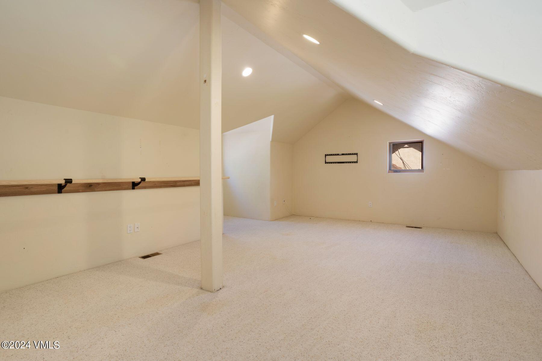 4765 Wildridge Road Property Photo 26