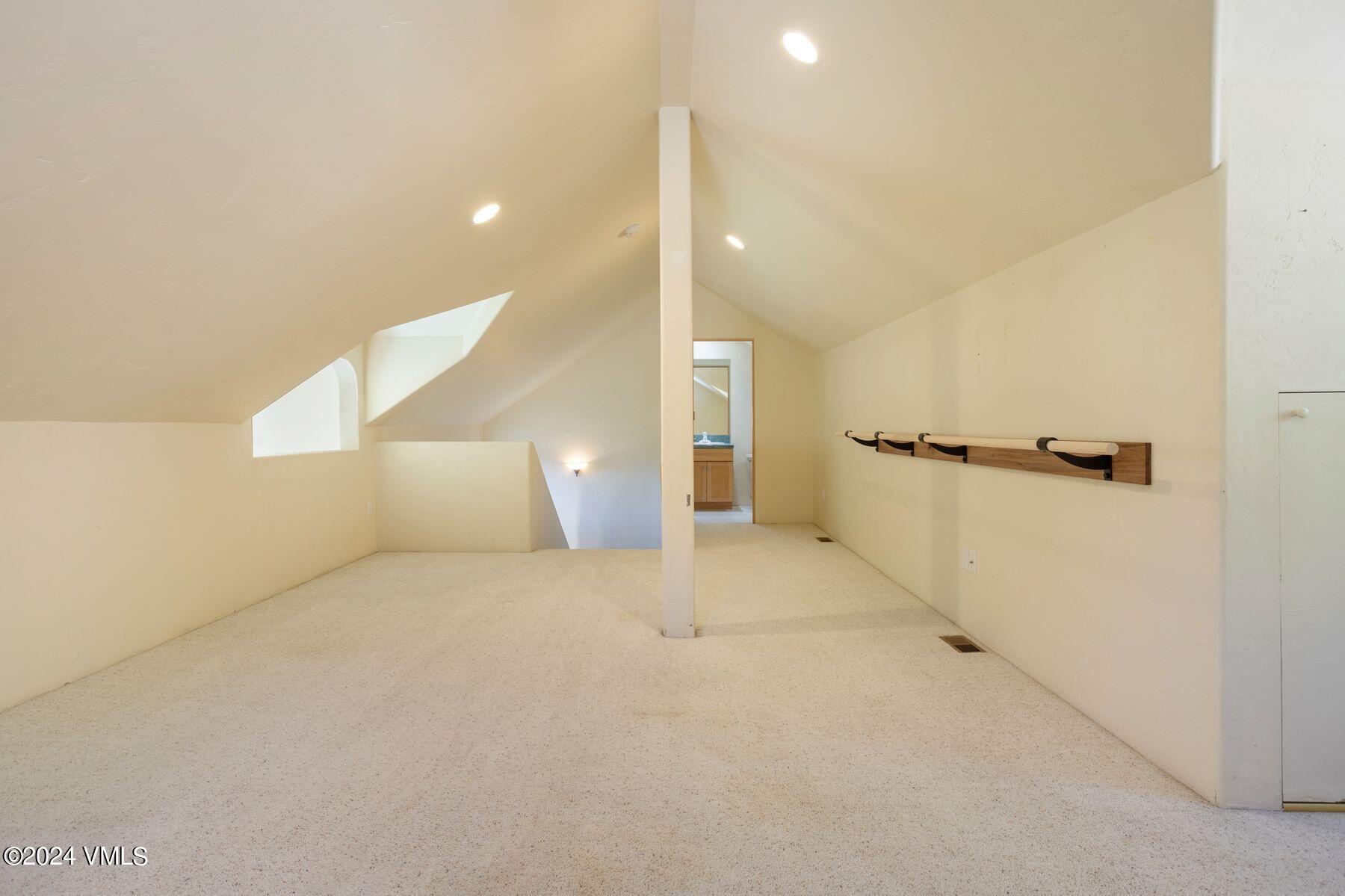 4765 Wildridge Road Property Photo 27