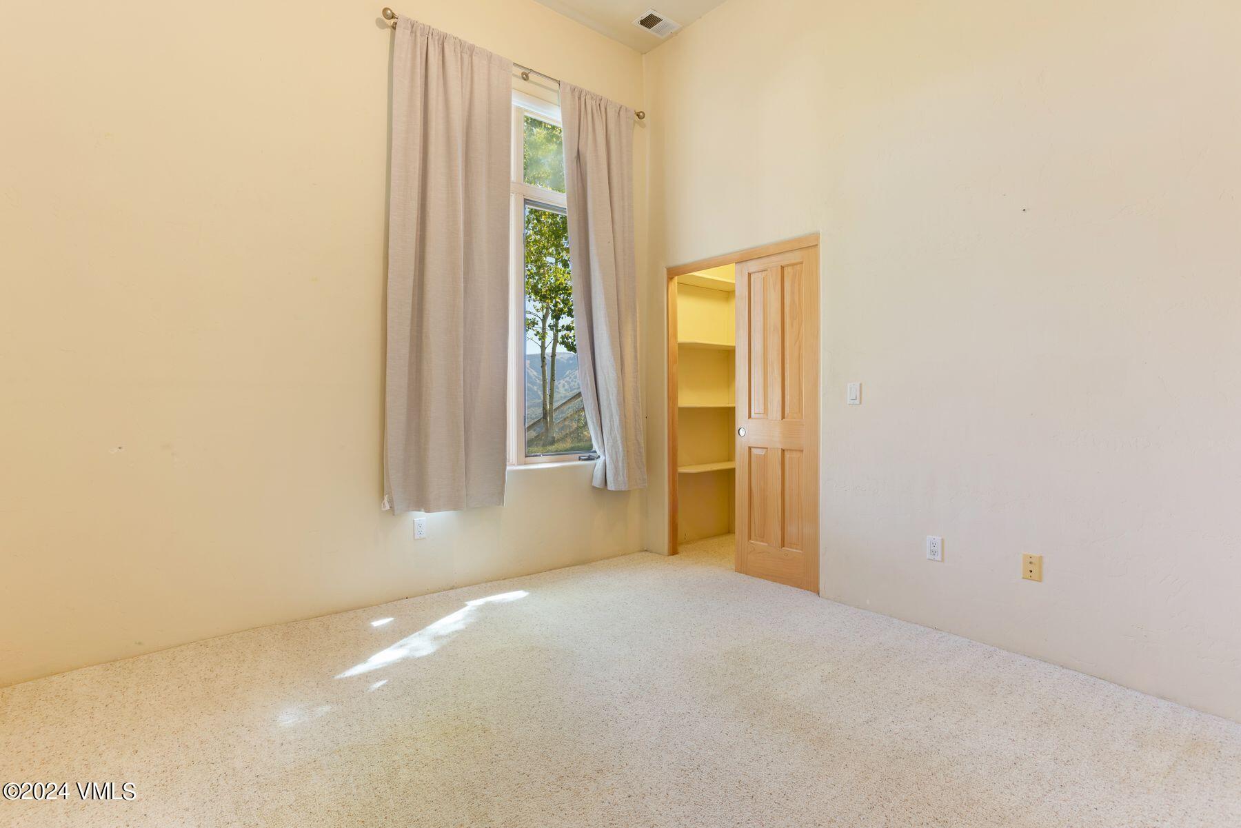 4765 Wildridge Road Property Photo 33