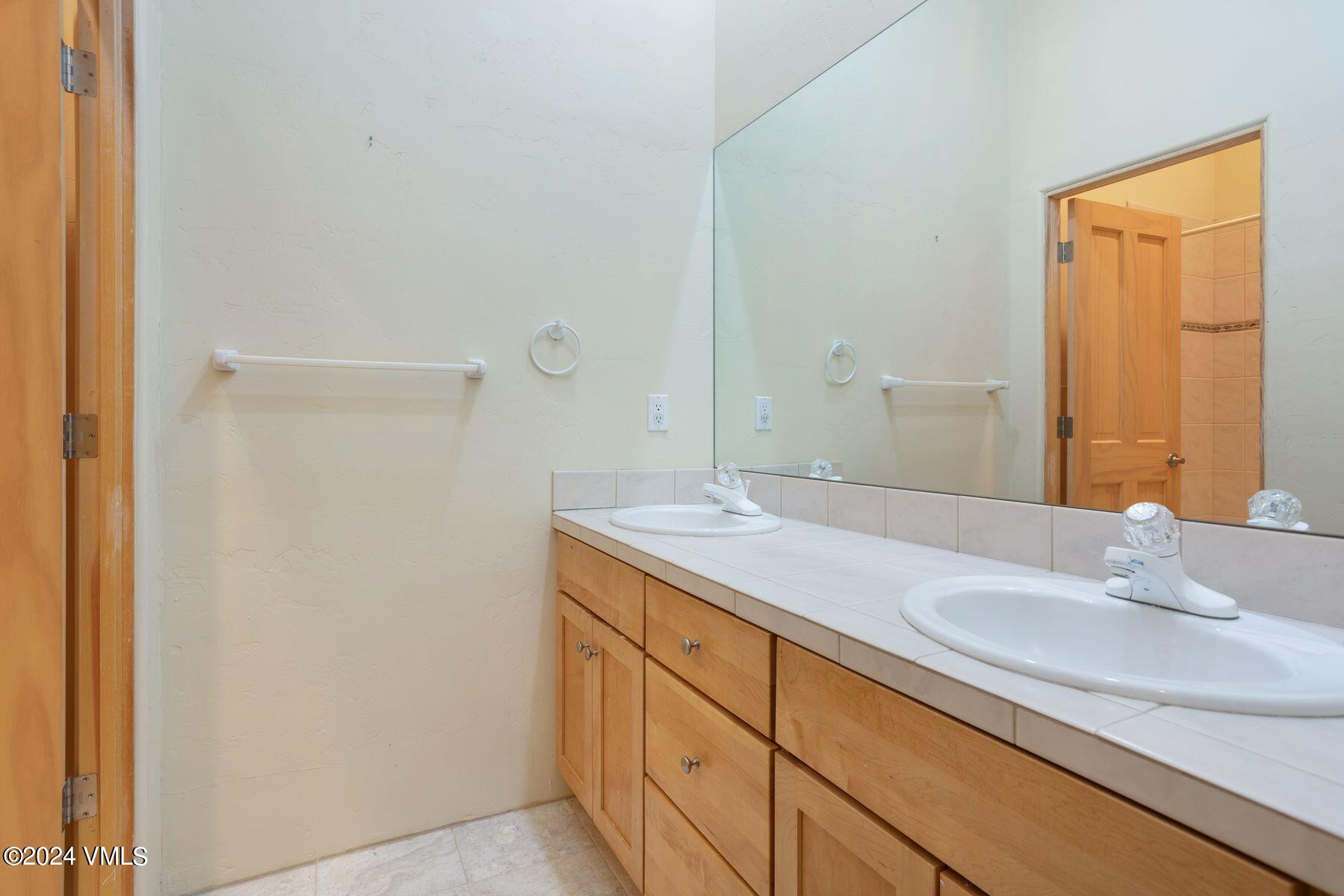 4765 Wildridge Road Property Photo 35