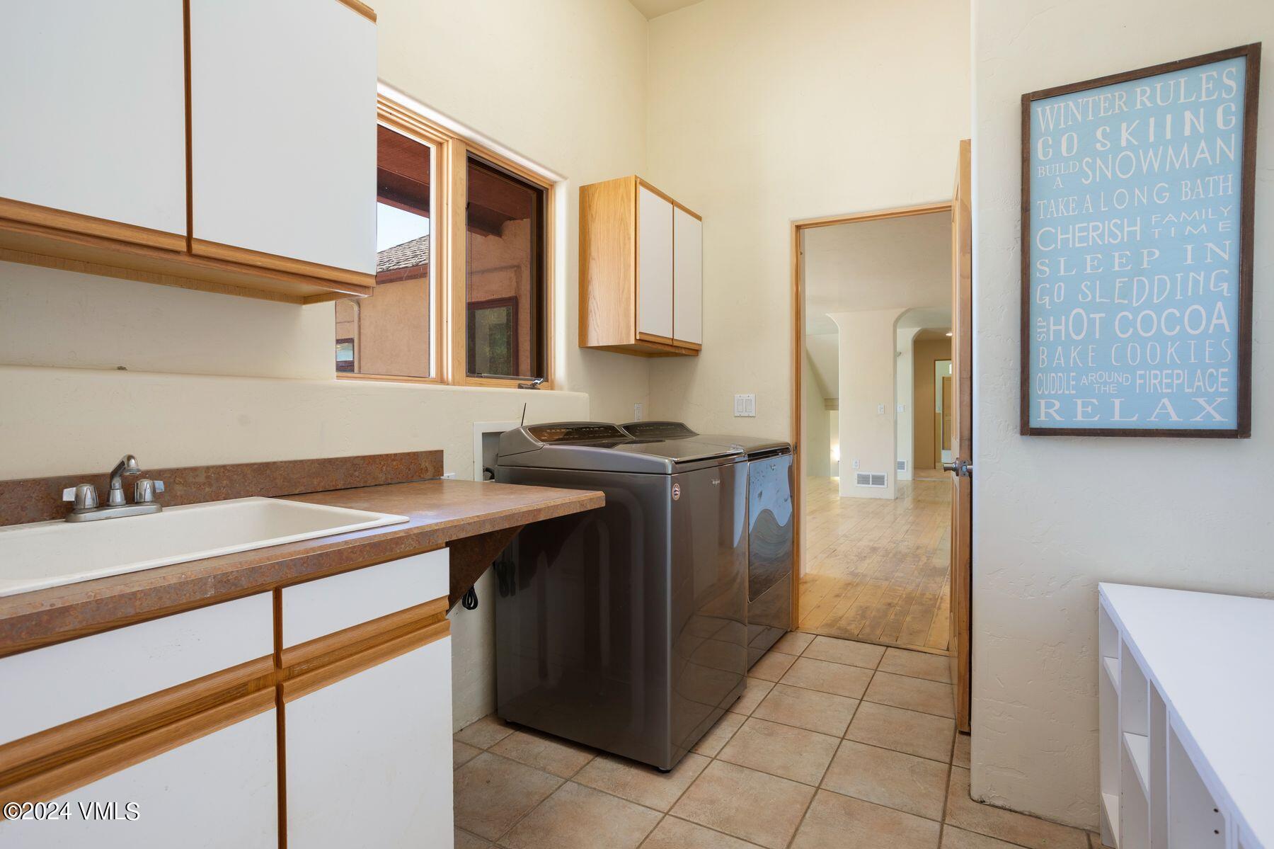 4765 Wildridge Road Property Photo 40