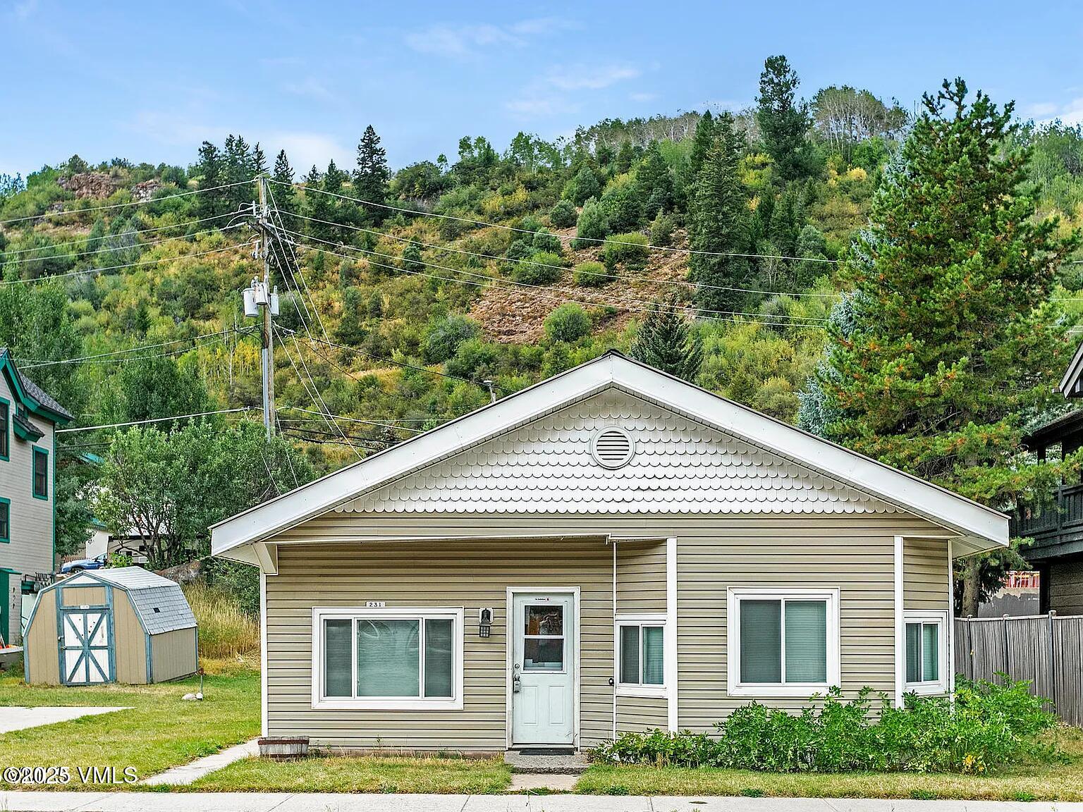 1011698 Property Photo