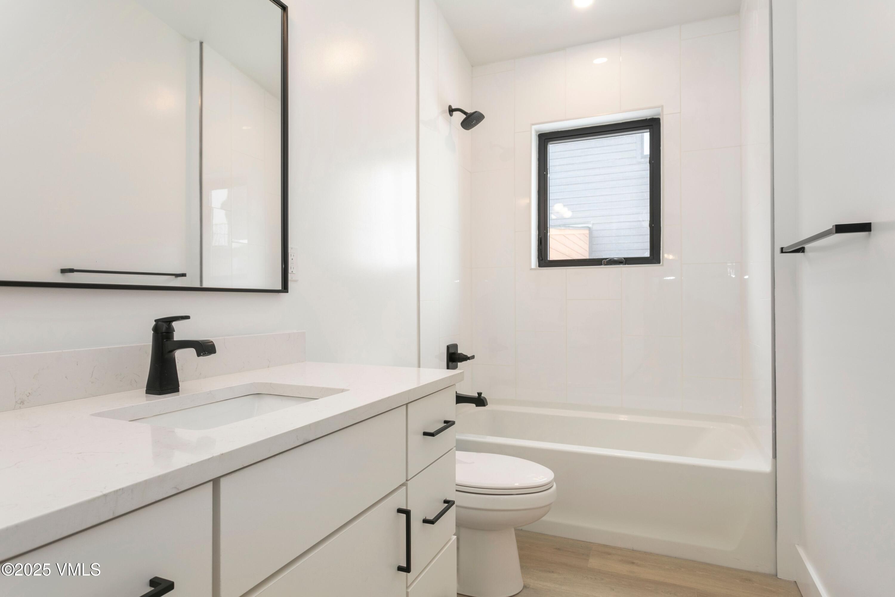 142 Spearstone Avenue Property Photo 14