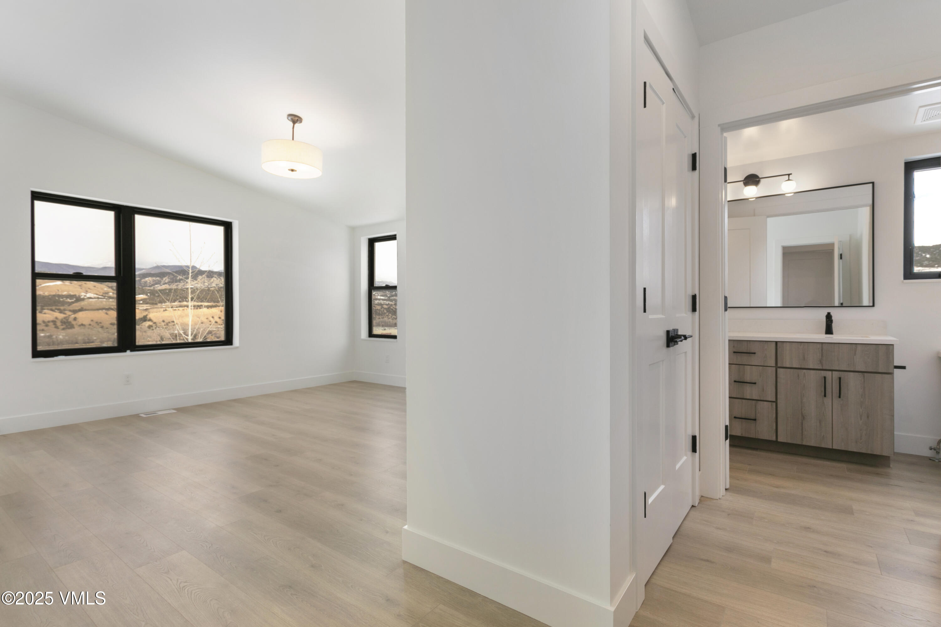 142 Spearstone Avenue Property Photo 15