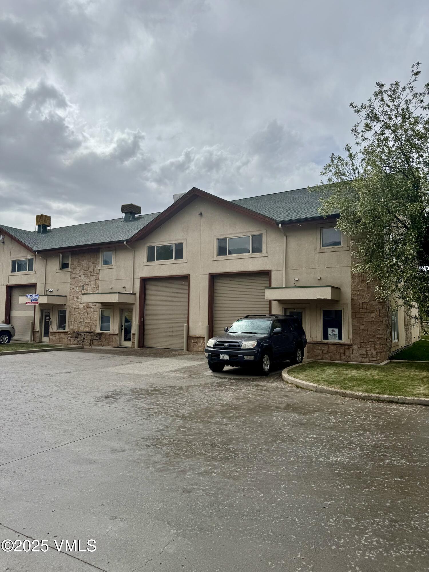 210 Marmot, A-3 Property Photo 1