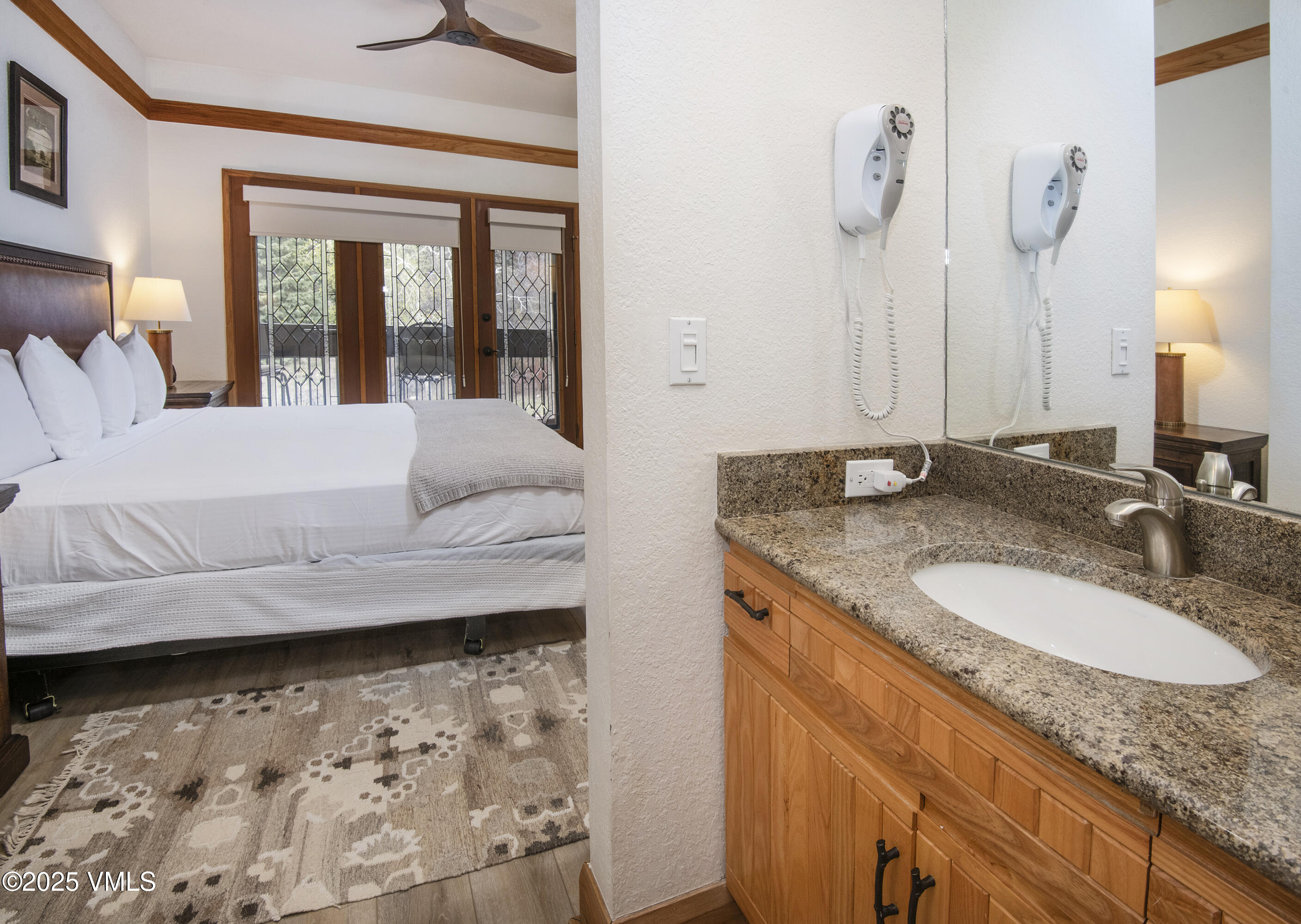 120 Offerson D330 Property Photo 16