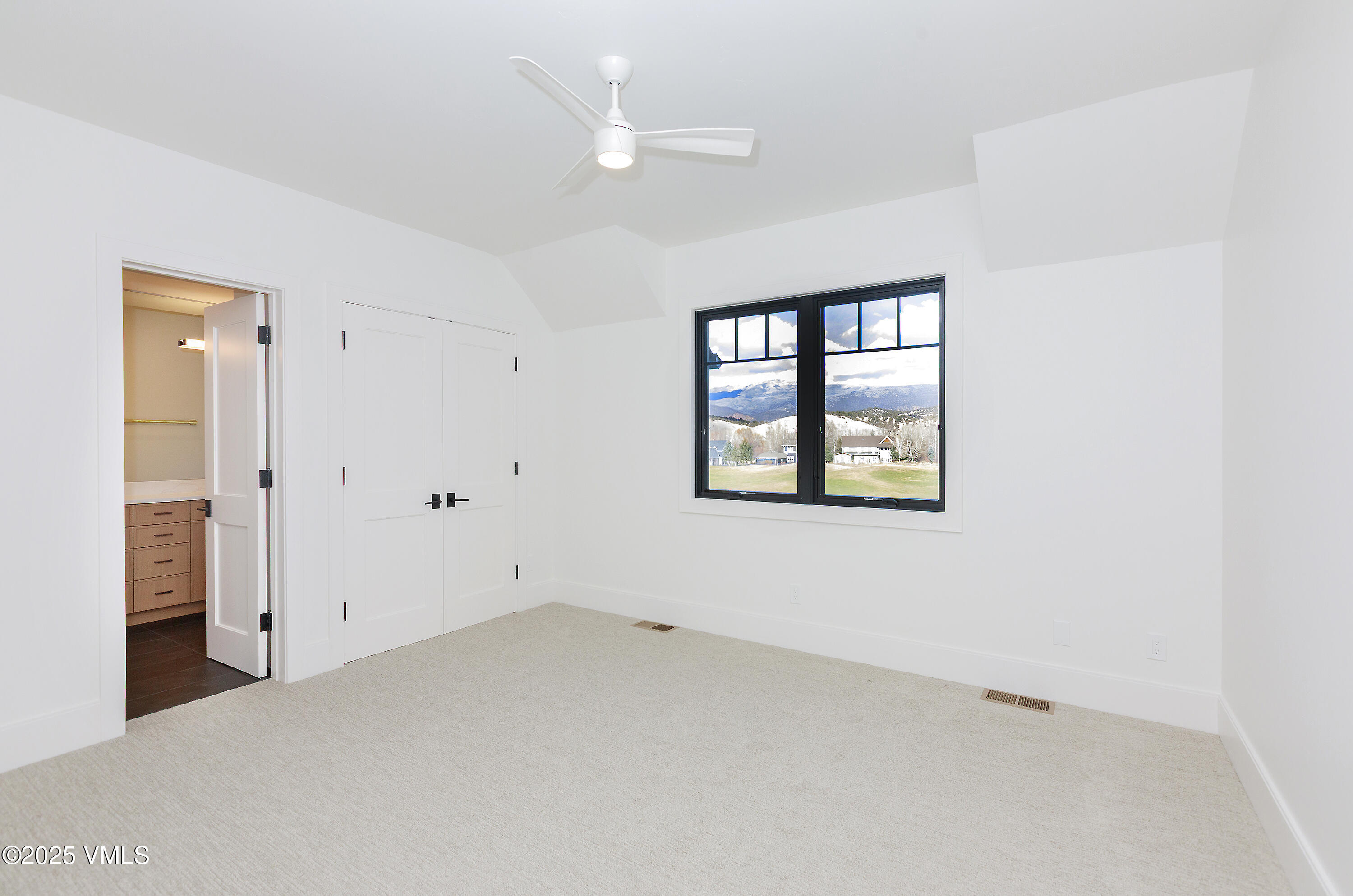 53 Sawmill Circle Property Photo 29