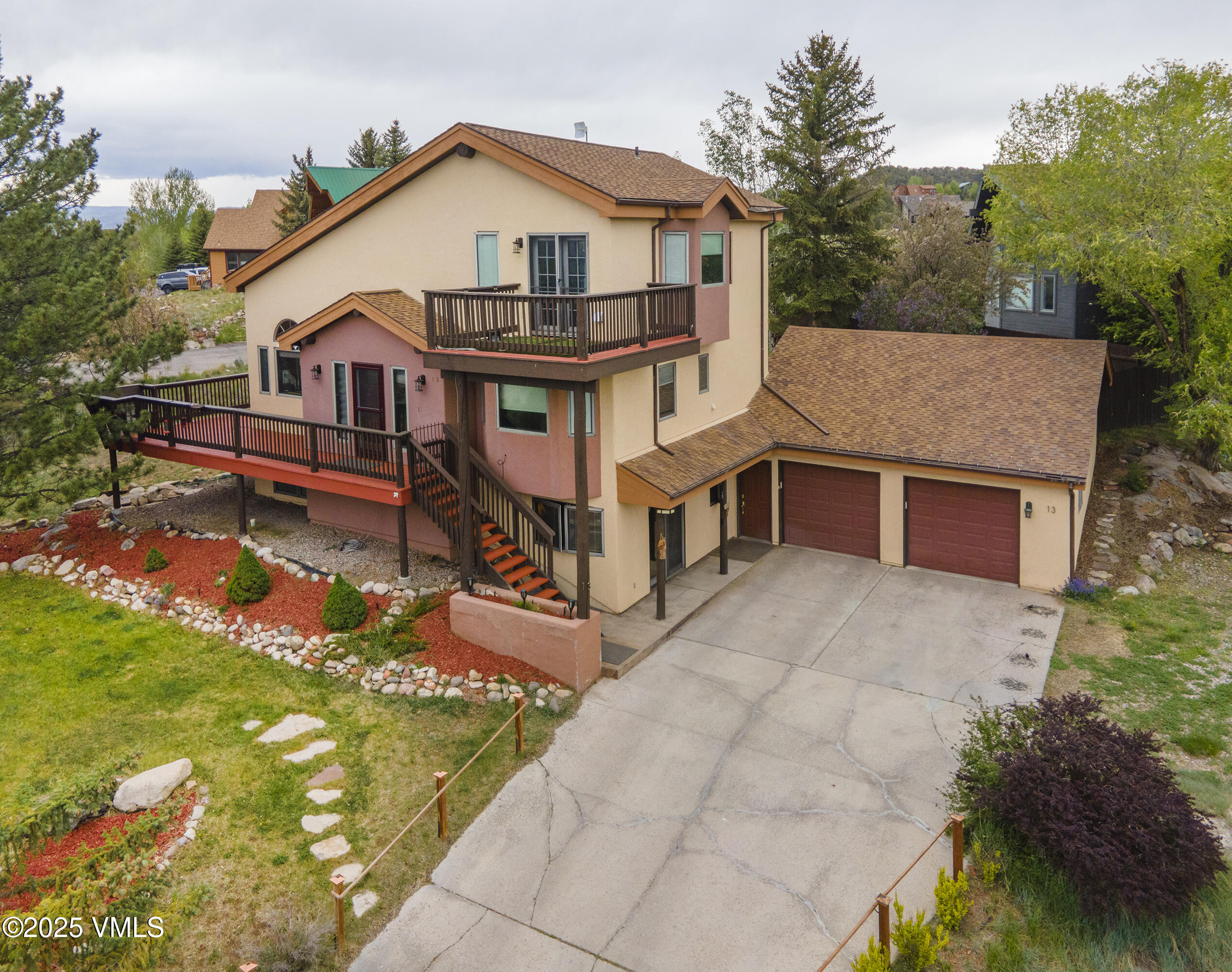 13 Pinion Lane
