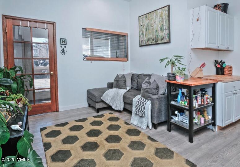 1040 Chambers Avenue, 3 Property Photo 5