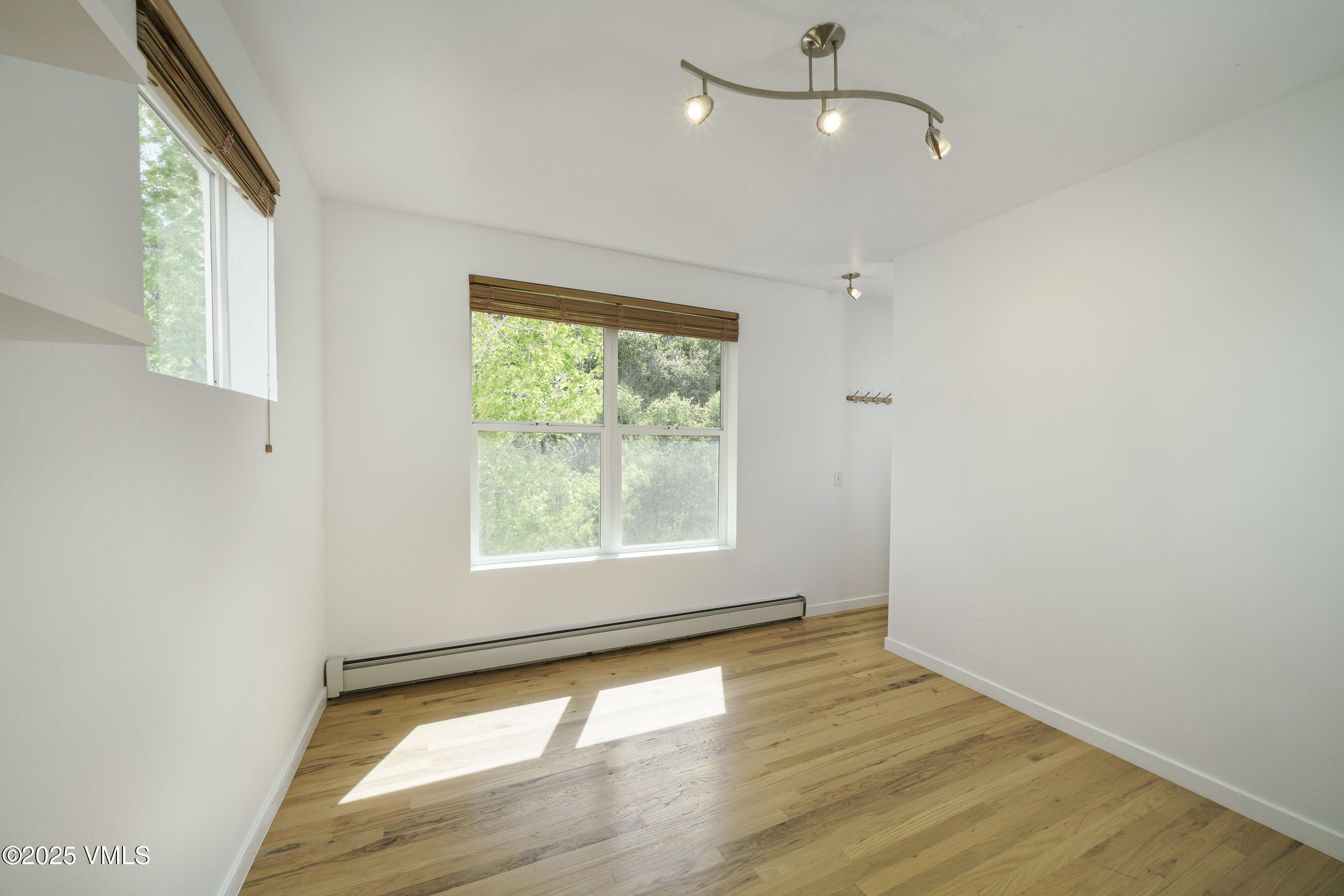 511 Metcalf, J30 Property Photo 22