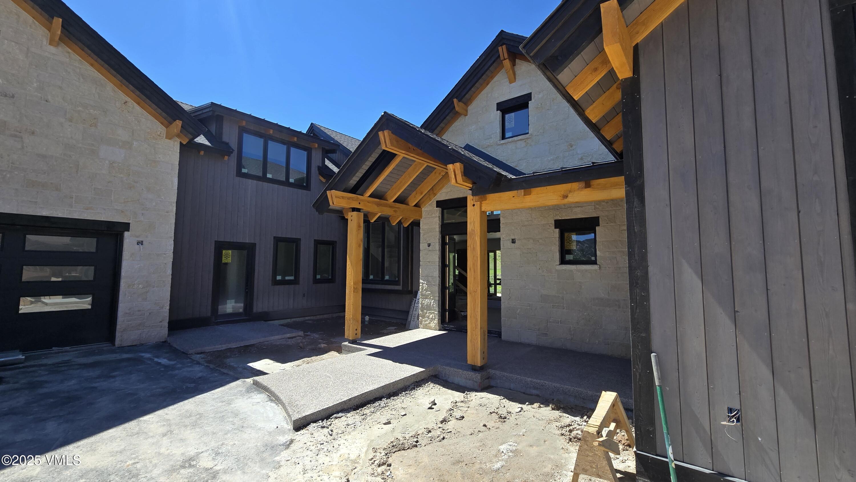 213 Harvester Court Property Photo 1