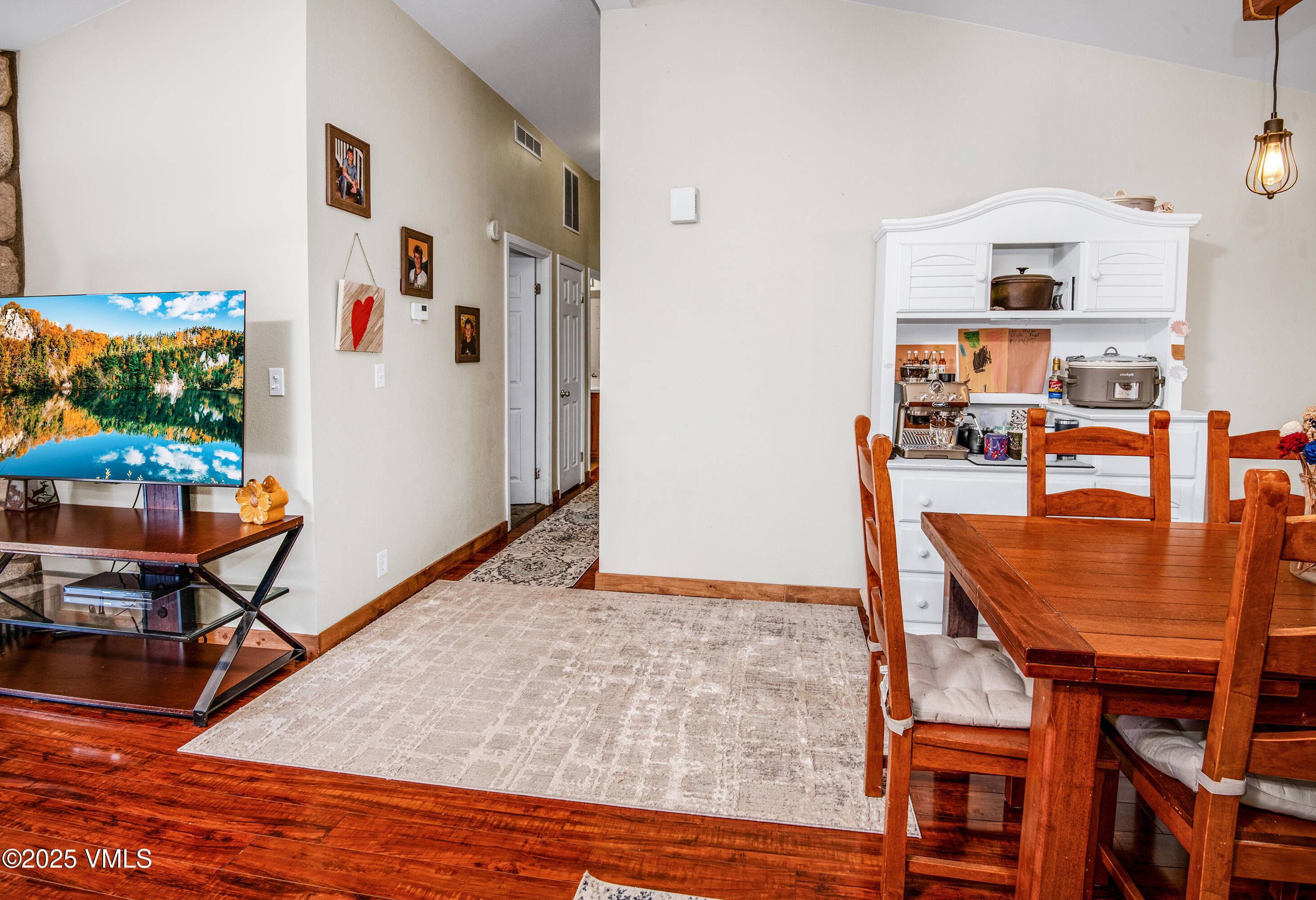 103 Pinon Street Property Photo 10
