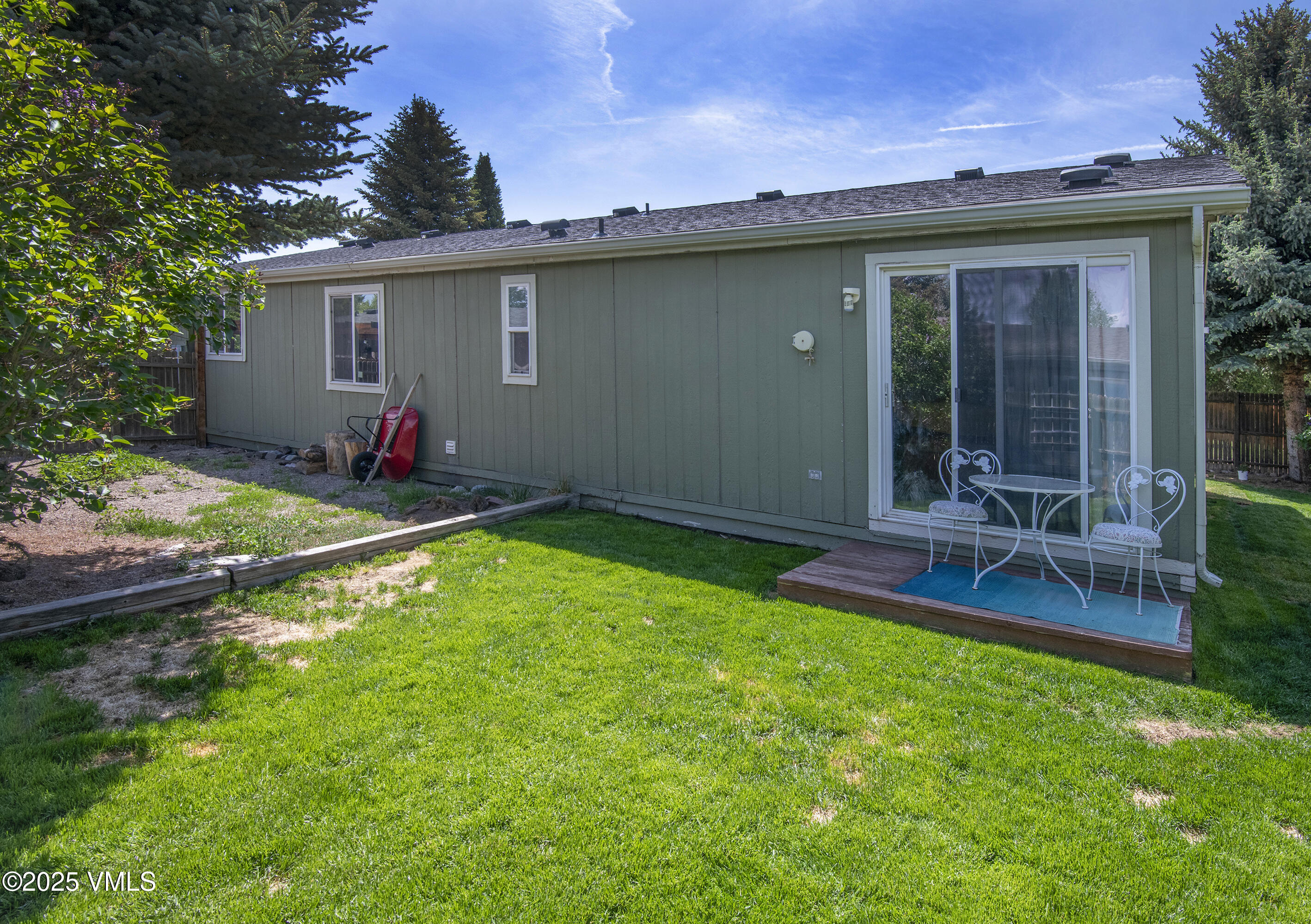 103 Pinon Street Property Photo 23