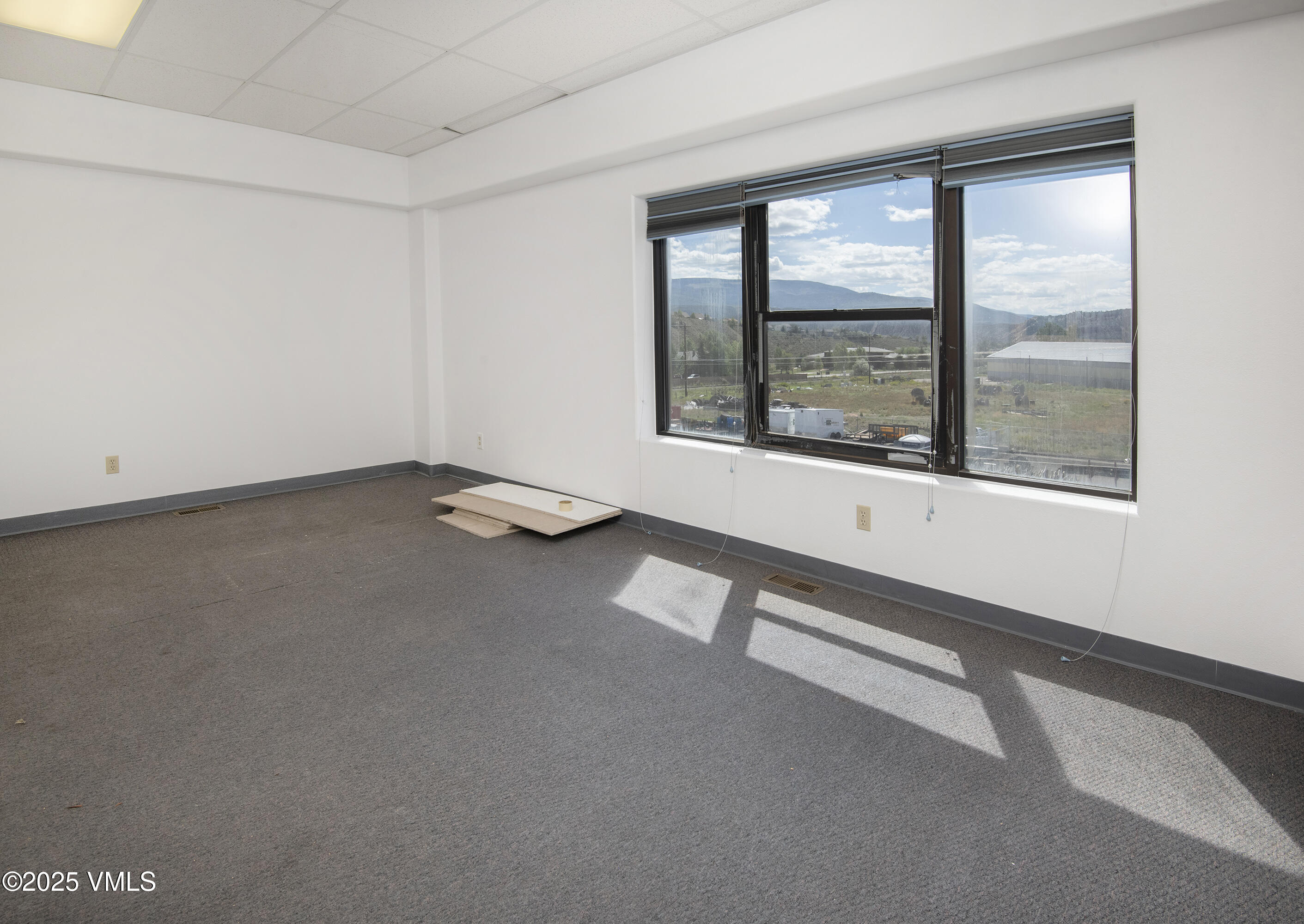936 Chambers, A6 Property Photo 8