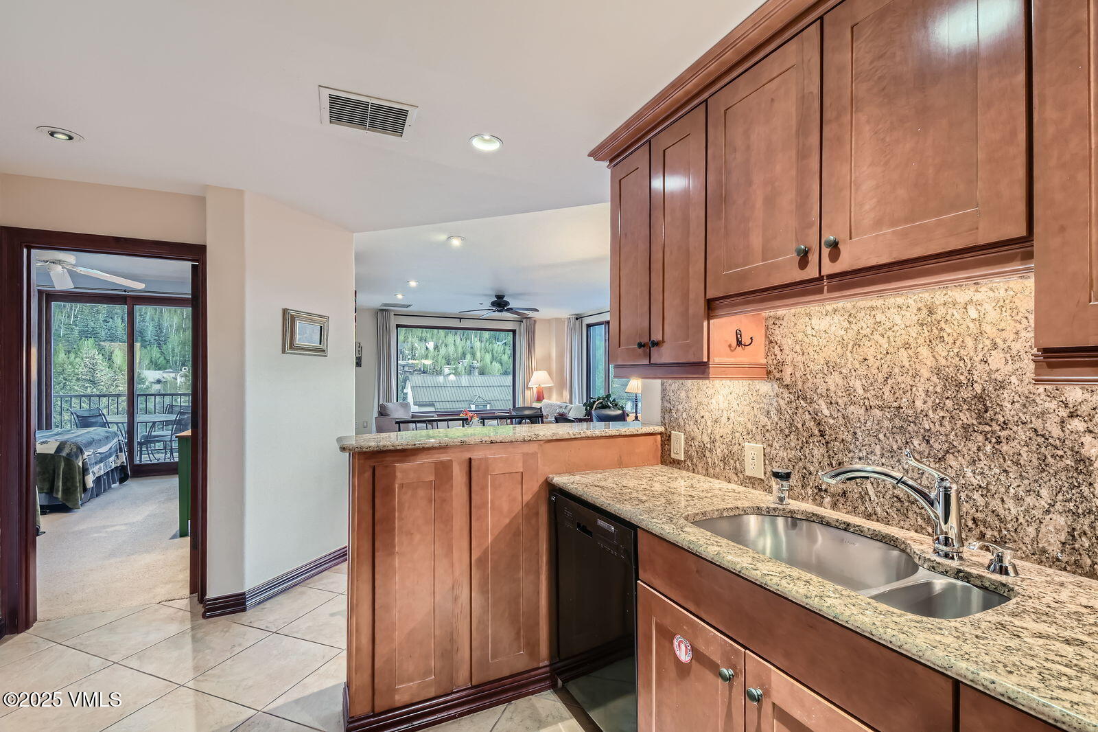 1234 Westhaven, A-71 Property Photo 5