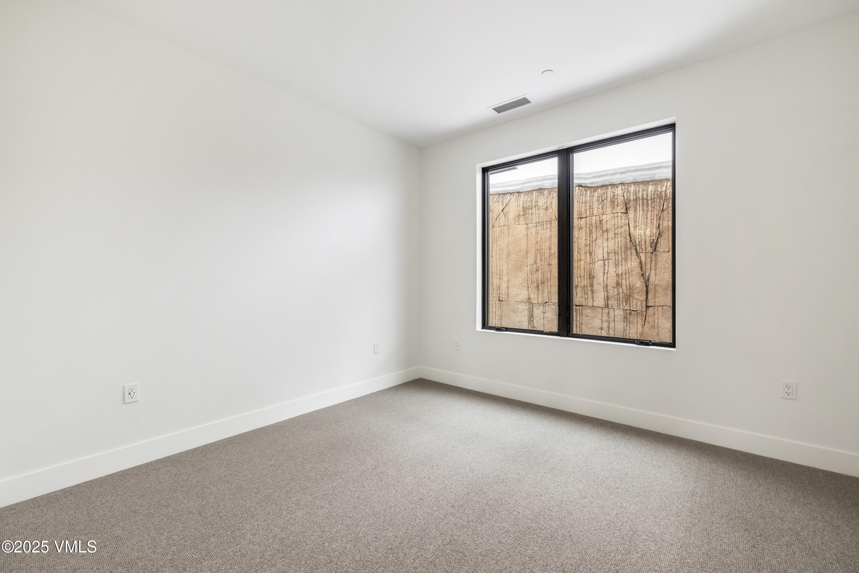 38462 Hwy 6, Townhome | 3 Property Photo 21