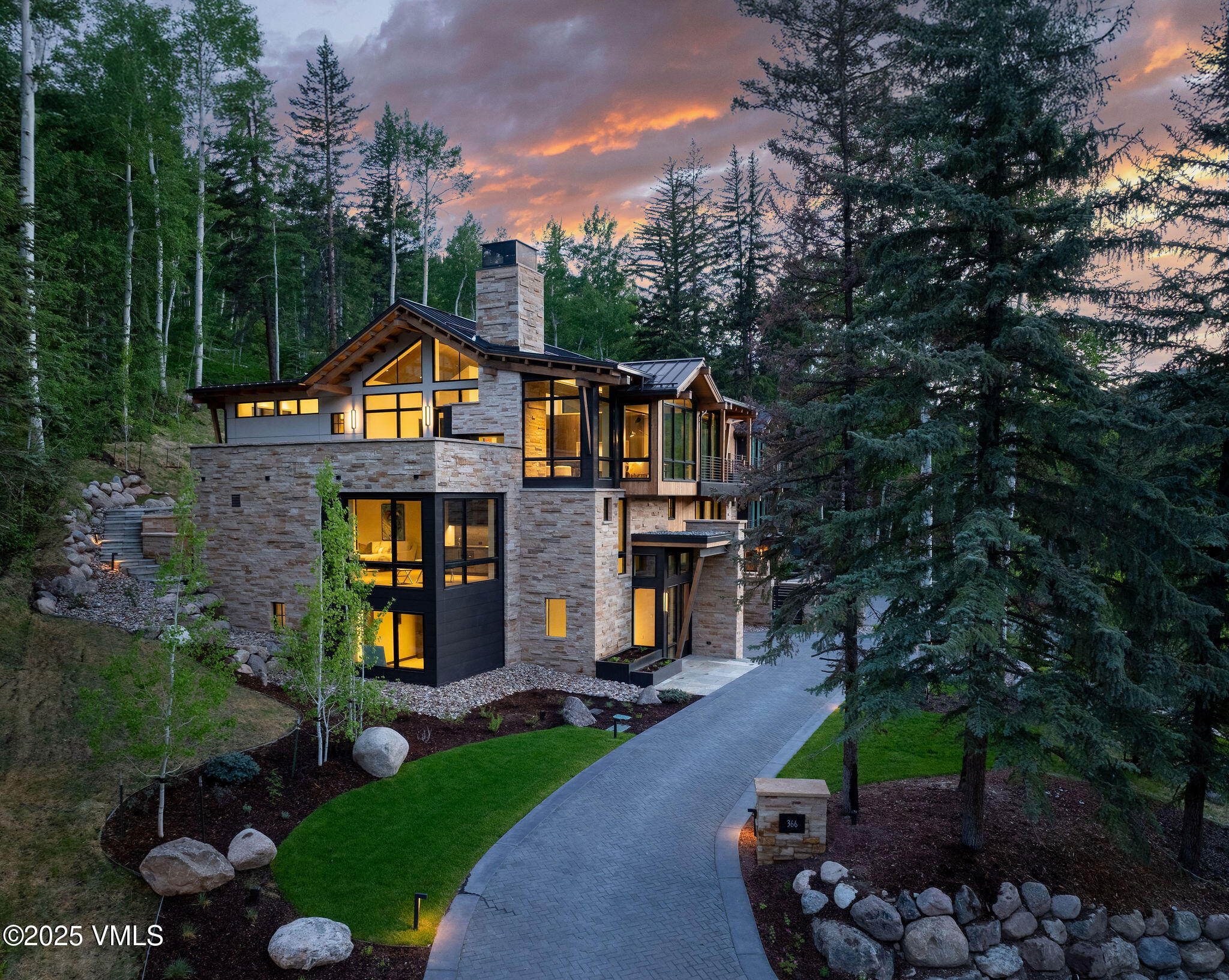 Picture of 366 Forest Road