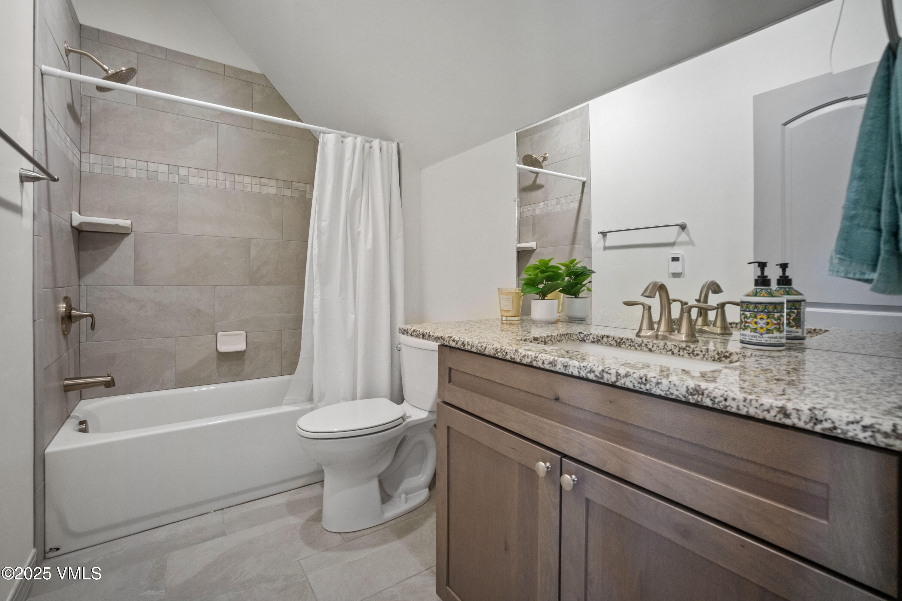 247 Foxtail Court Property Photo 25