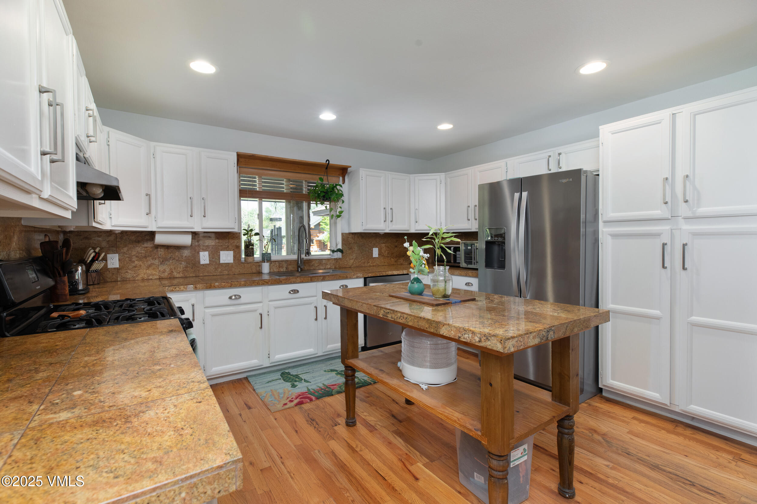 761 Bull Run Property Photo 4
