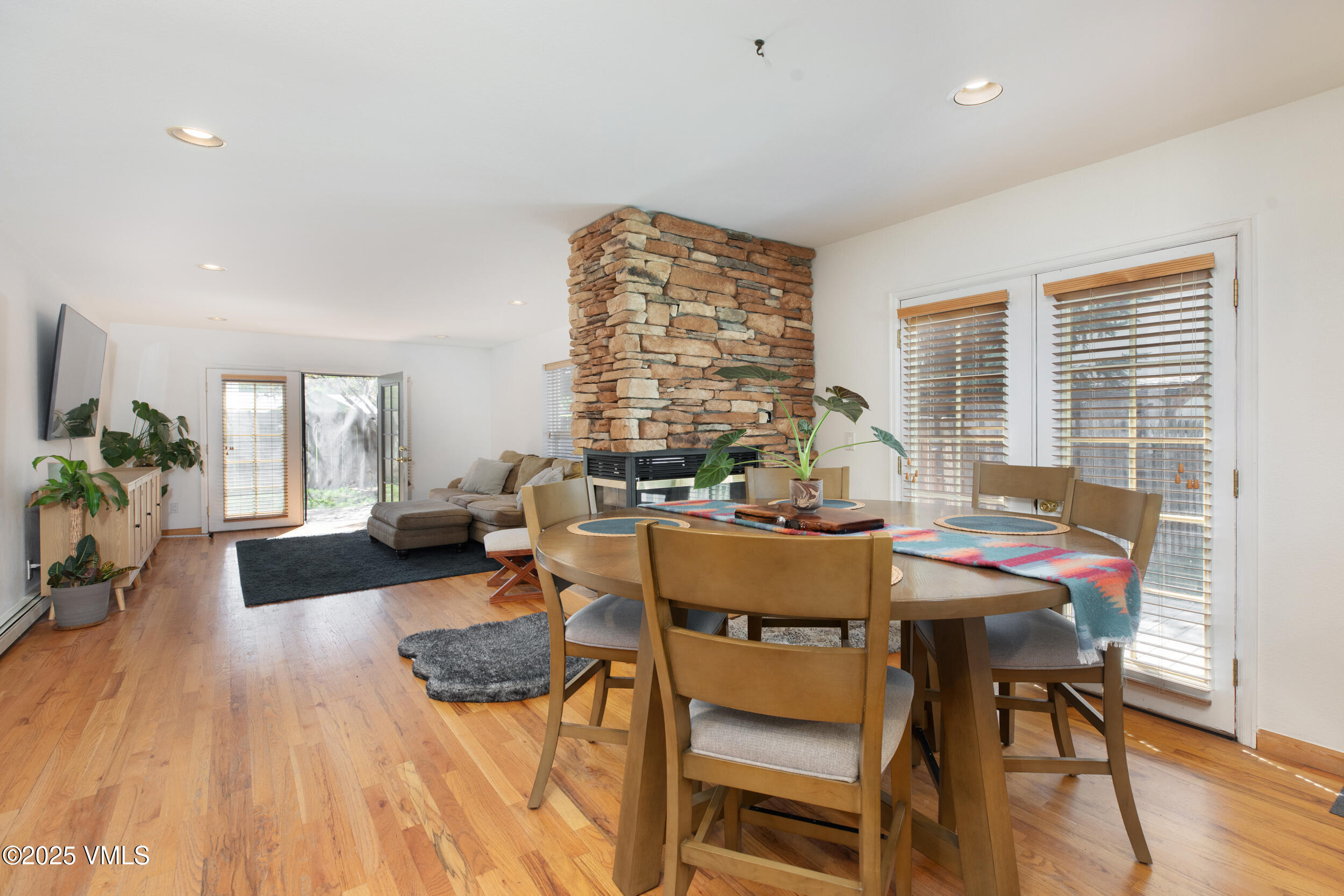 761 Bull Run Property Photo 5